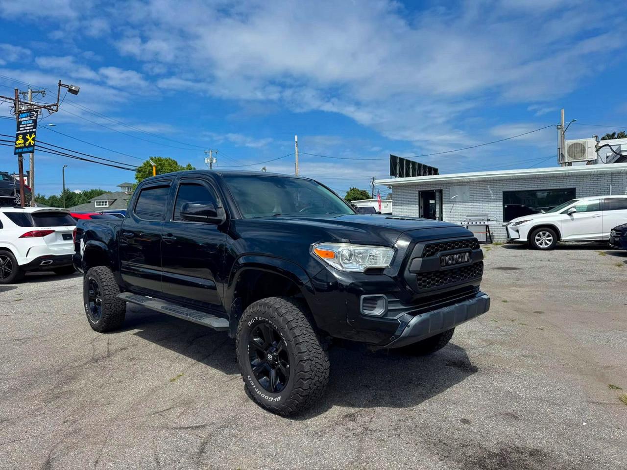 2018 Toyota Tacoma Sr Black vin: 5TFAX5GN1JX105606