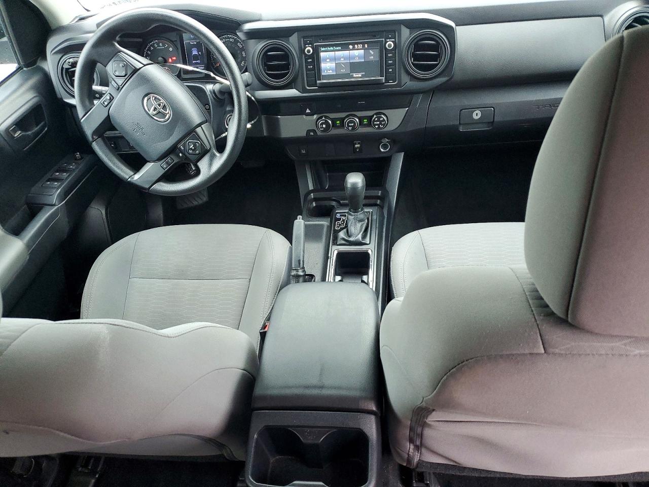 2019 Toyota Tacoma Sr White vin: 5TFAX5GN1KX154807