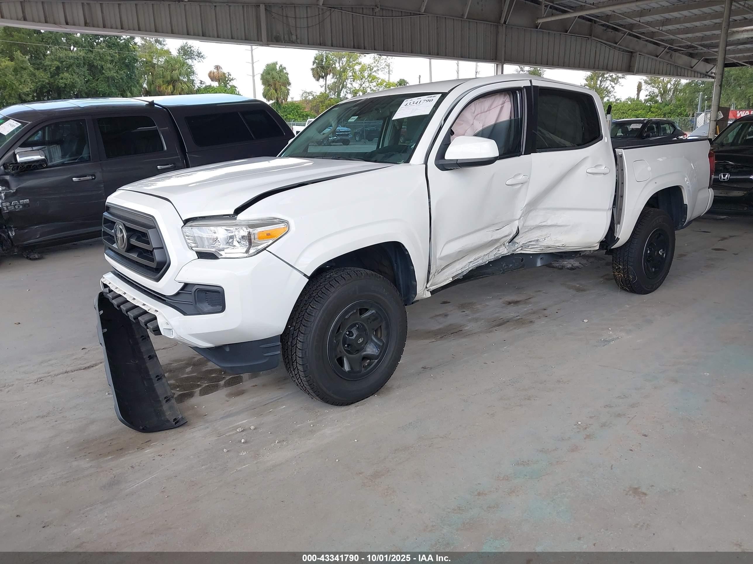 2021 Toyota Tacoma Sr Белый vin: 5TFAX5GN1MX191293