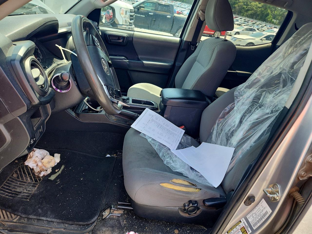 2019 Toyota Tacoma Sr Silver vin: 5TFAX5GN4KX146555