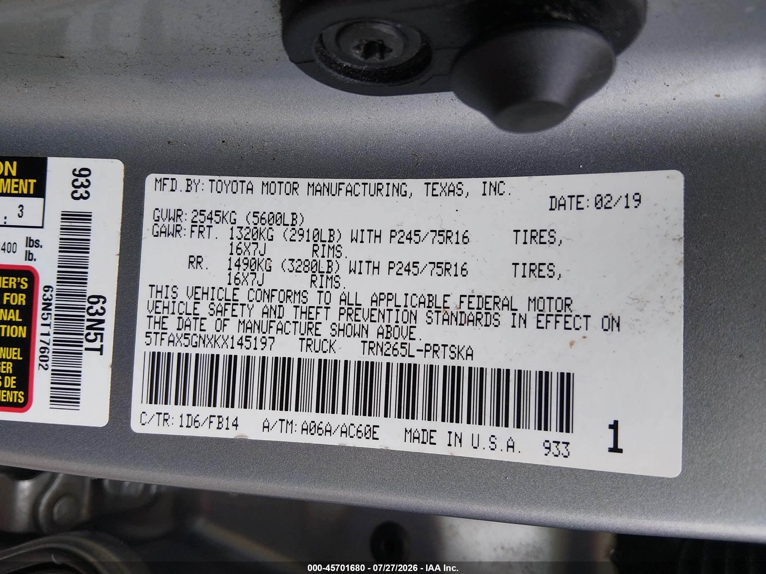 2019 Toyota Tacoma Sr Silver vin: 5TFAX5GNXKX145197