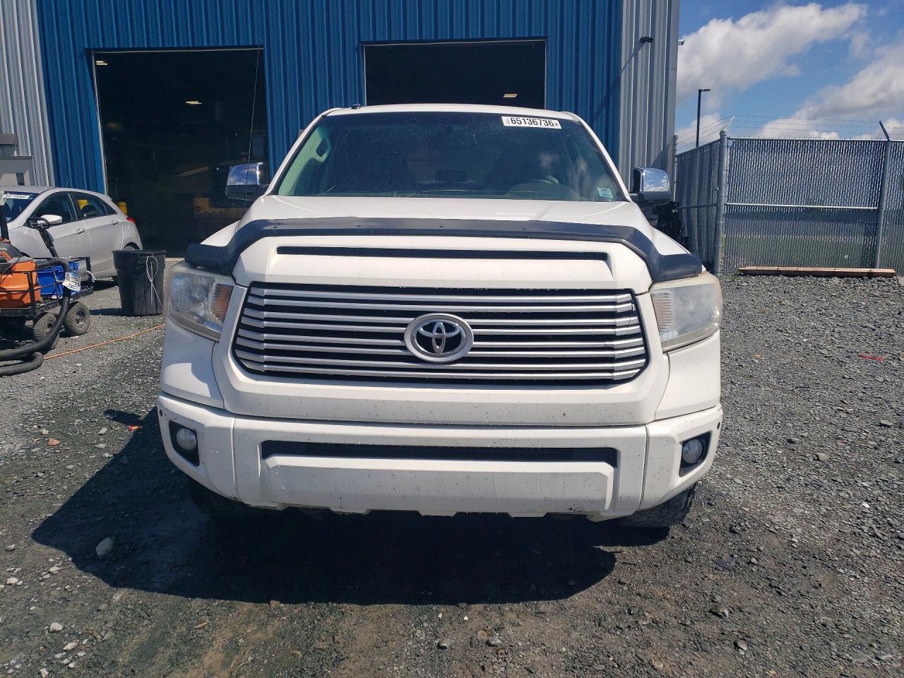 2015 Toyota Tundra Platinum White vin: 5TFAY5F11FX452887