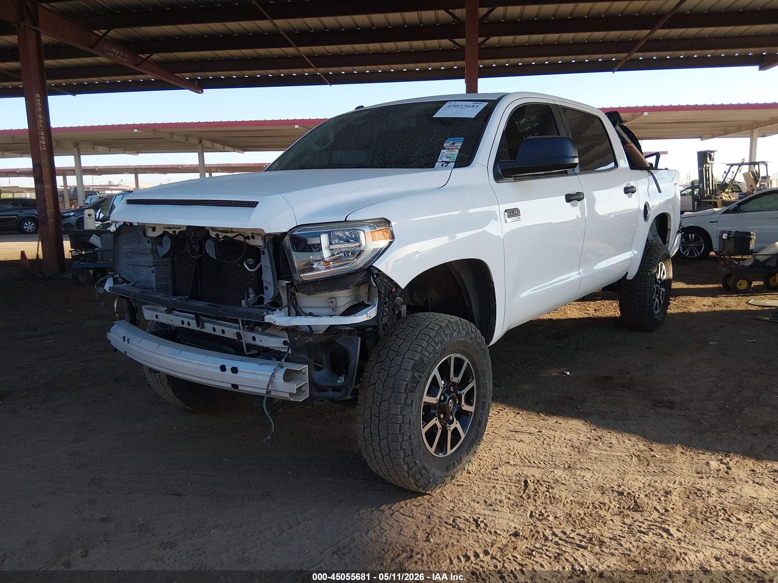 2019 Toyota Tundra 1794 5.7l V8 Белый vin: 5TFAY5F11KX780255