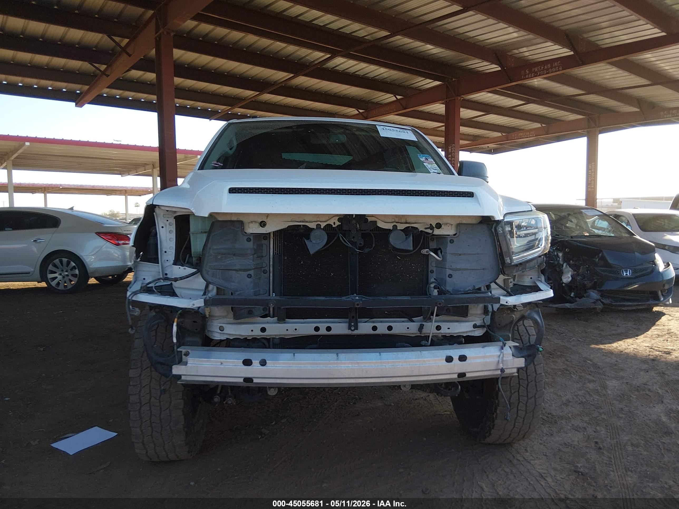 2019 Toyota Tundra 1794 5.7l V8 Белый vin: 5TFAY5F11KX780255