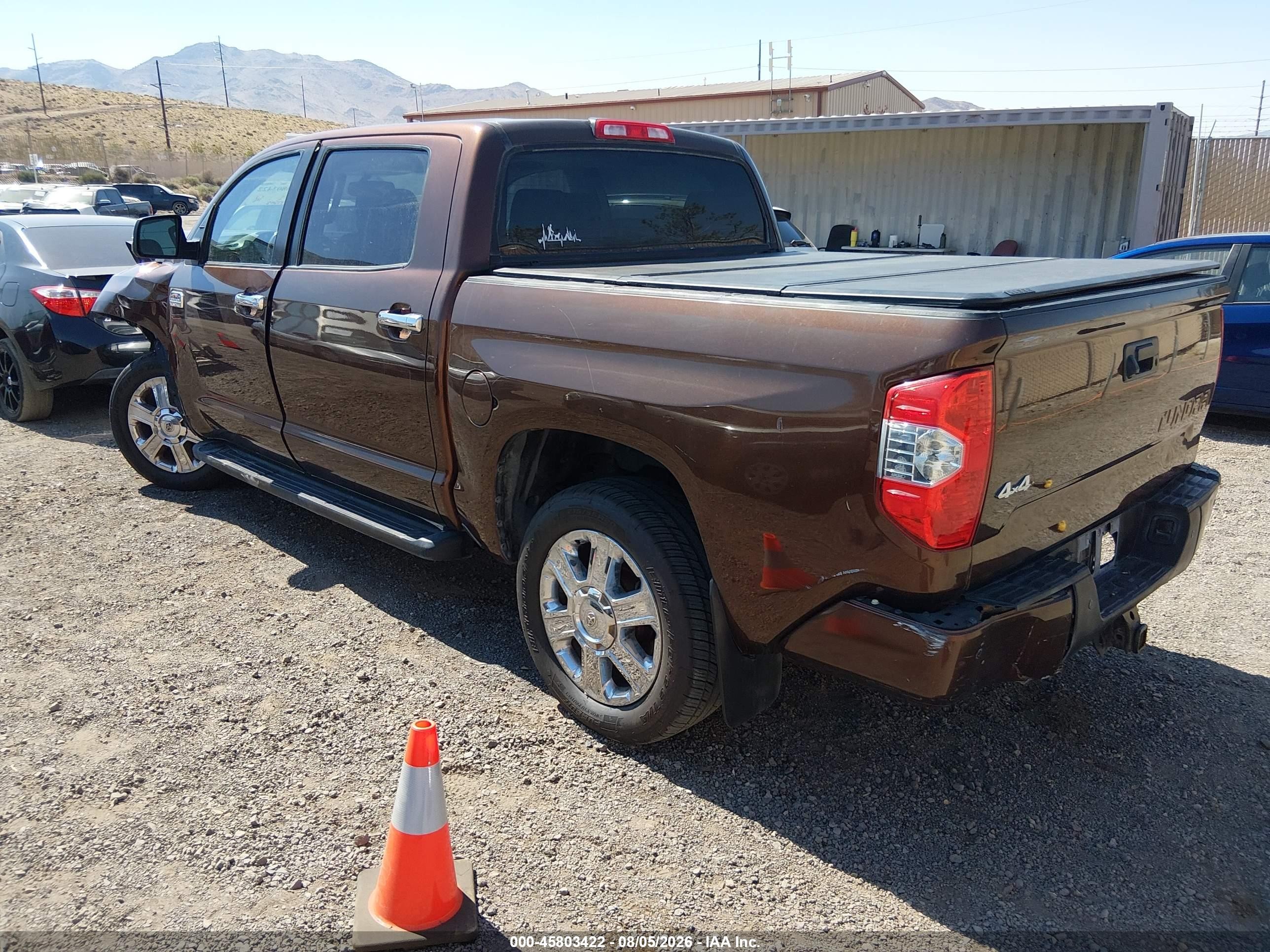 2014 Toyota Tundra 1794 5.7l V8 Коричневый vin: 5TFAY5F14EX394644