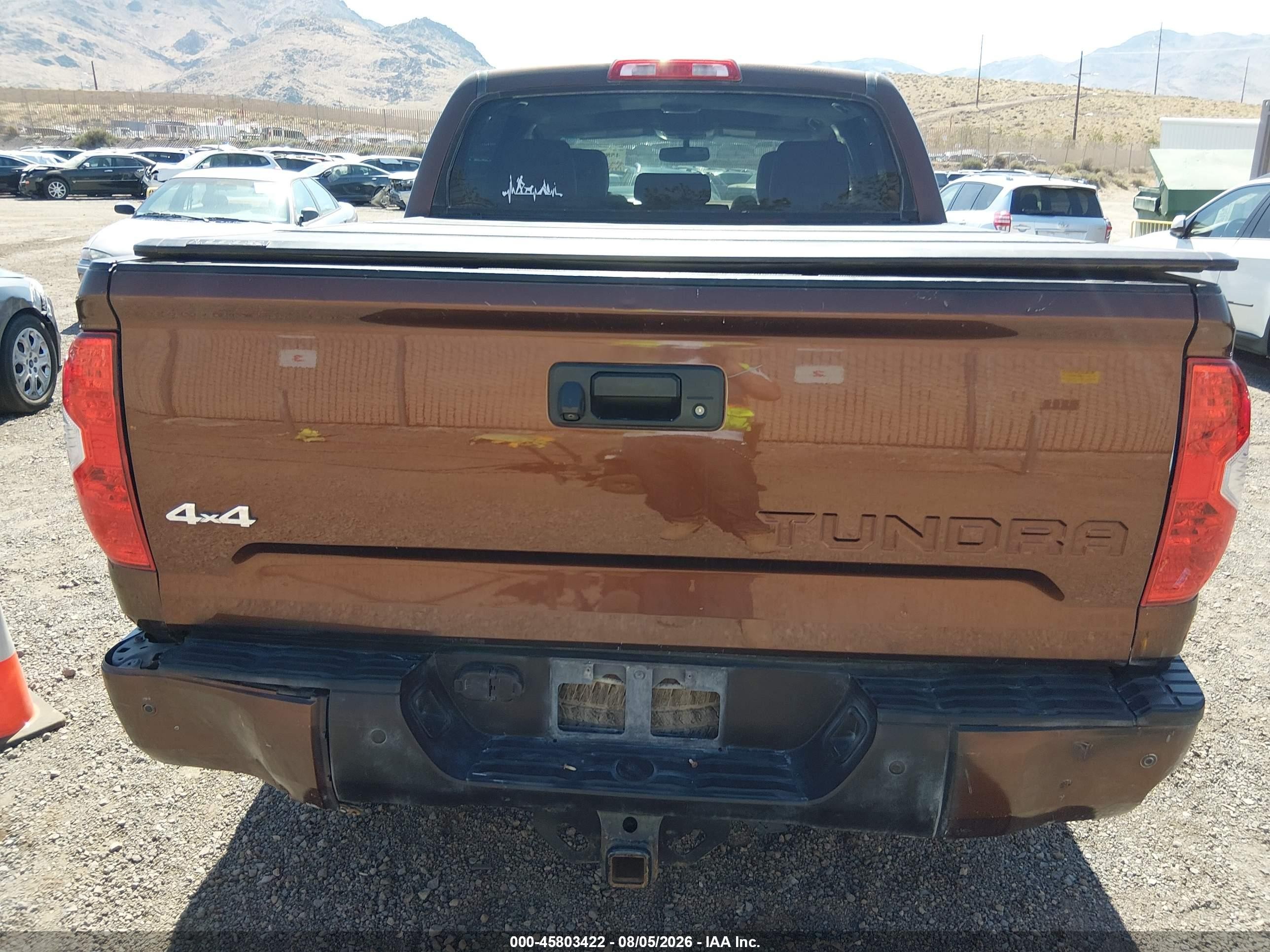 2014 Toyota Tundra 1794 5.7l V8 Коричневый vin: 5TFAY5F14EX394644