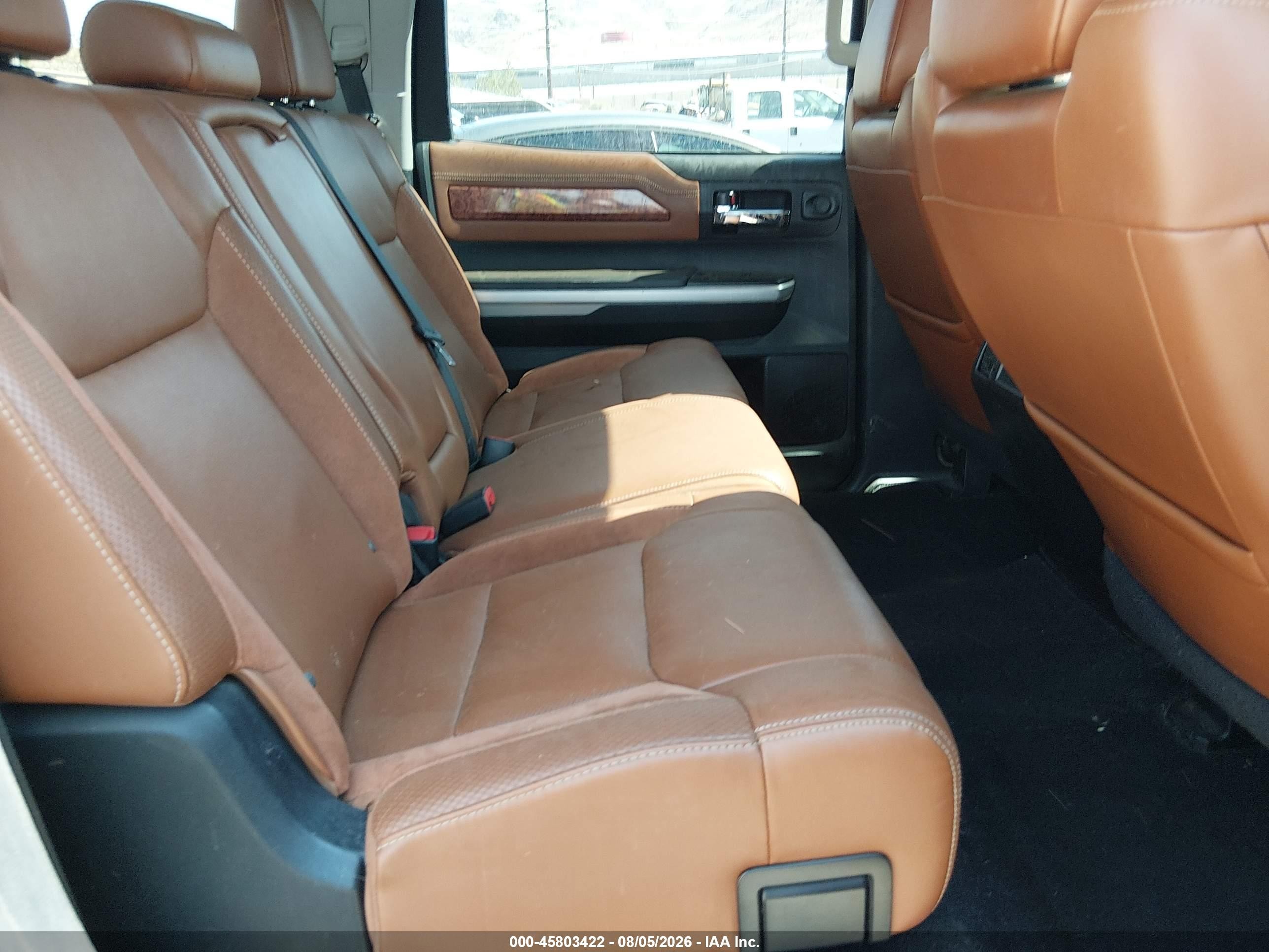 2014 Toyota Tundra 1794 5.7l V8 Коричневый vin: 5TFAY5F14EX394644