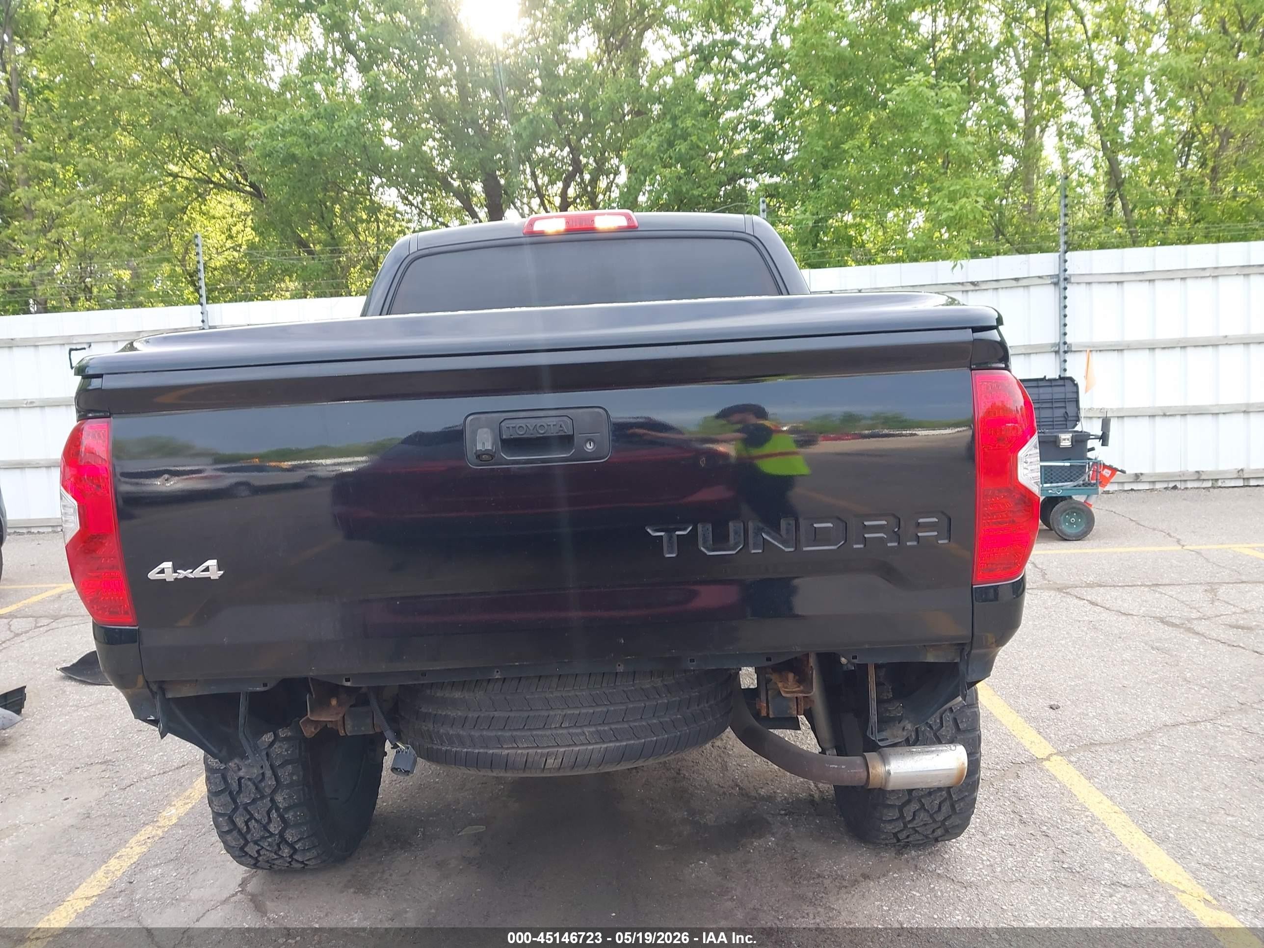 2014 Toyota Tundra Platinum 5.7l V8 Black vin: 5TFAY5F16EX411945