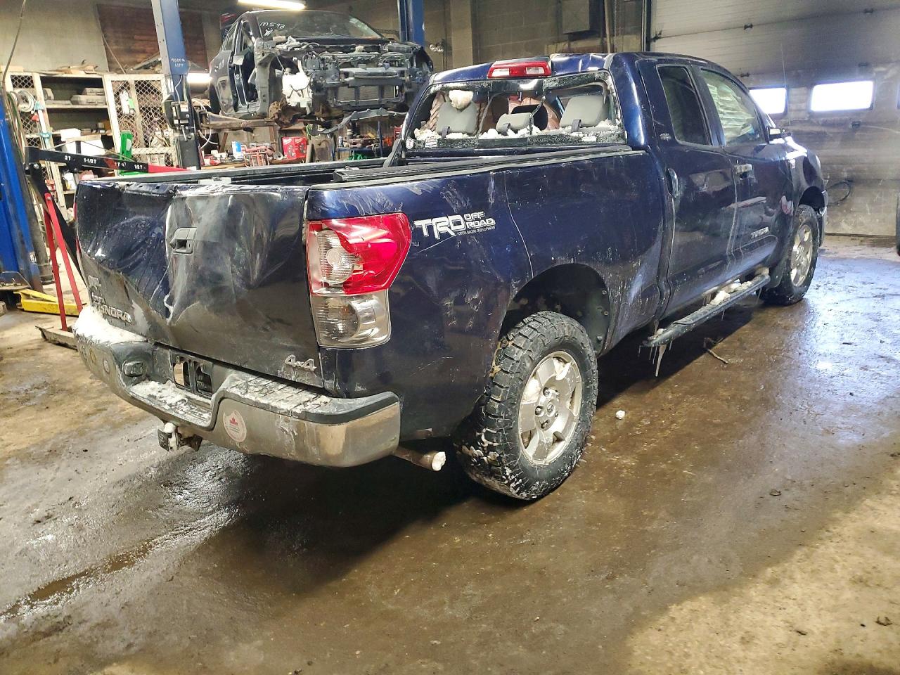 2007 Toyota Tundra Sr5 Blue vin: 5TFBT54147X007261