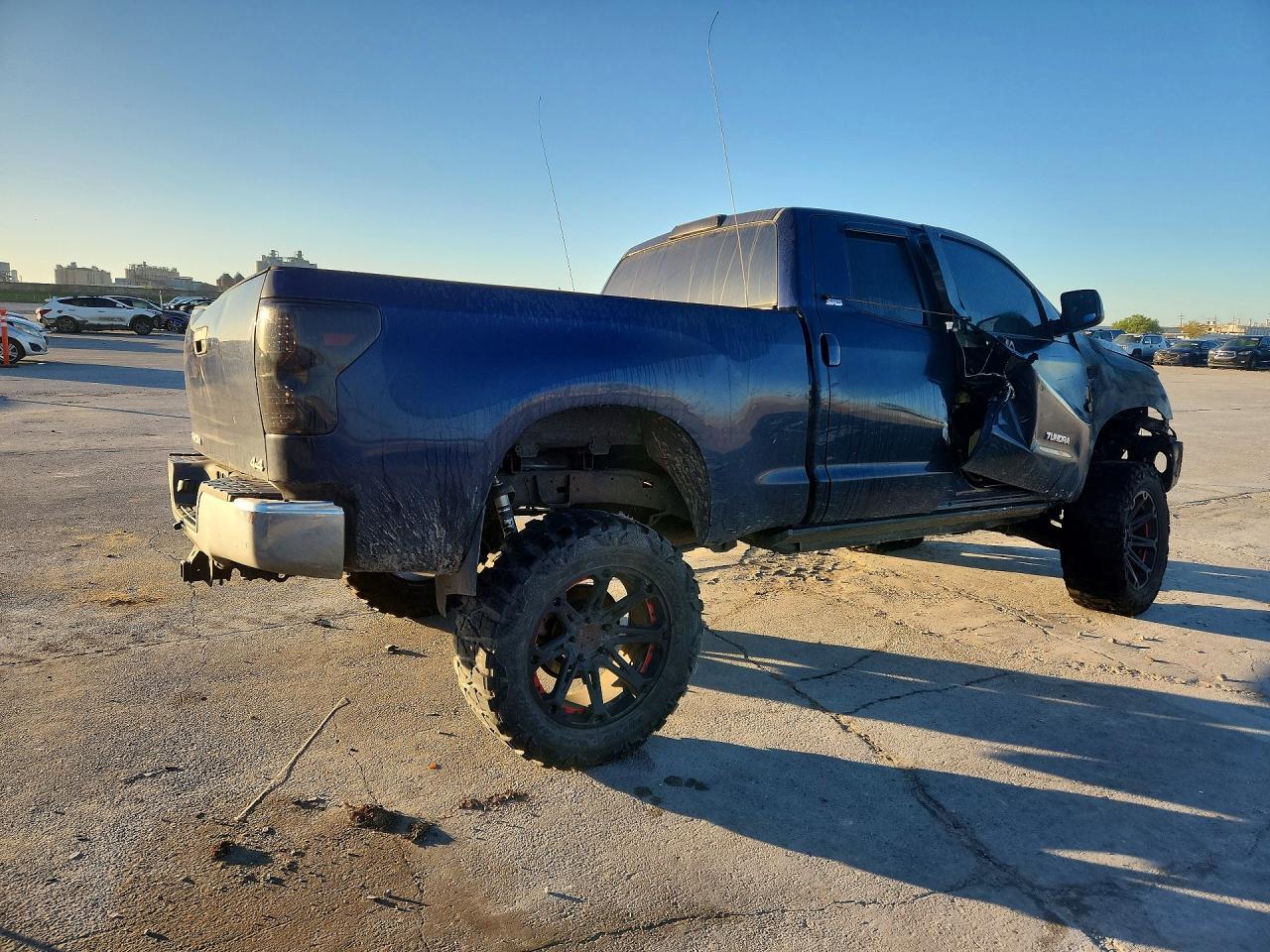 2008 Toyota Tundra Sr5 Blue vin: 5TFBT54178X010334