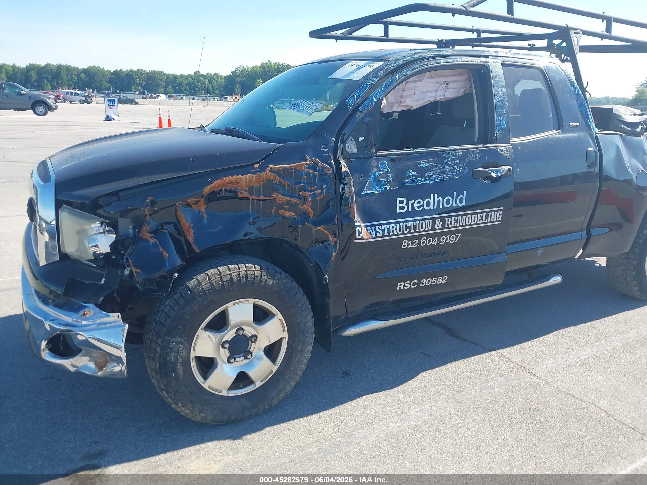 2007 Toyota Tundra Sr5 4.7l V8 Black vin: 5TFBT541X7X002484