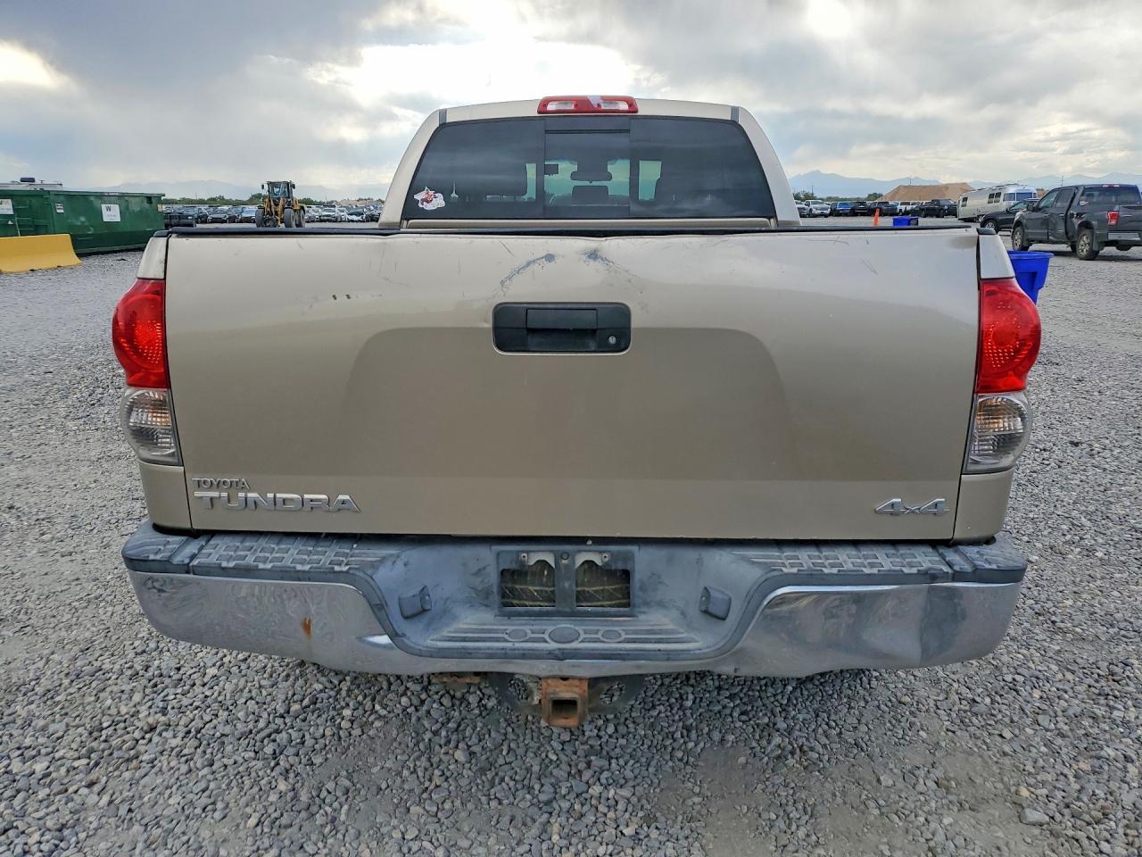 2007 Toyota Tundra Sr5 Бежевый vin: 5TFBT541X7X004073