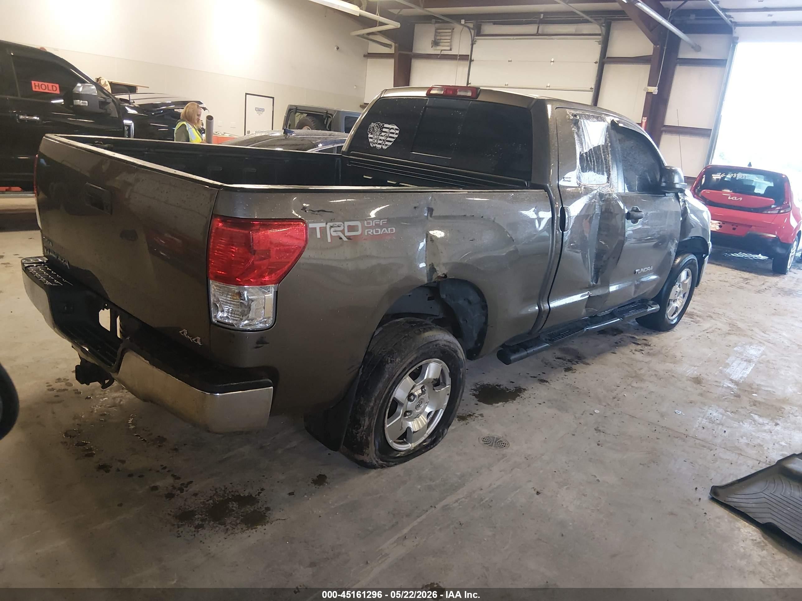 2007 Toyota Tundra Sr5 4.7l V8 Tan vin: 5TFBT541X7X005482