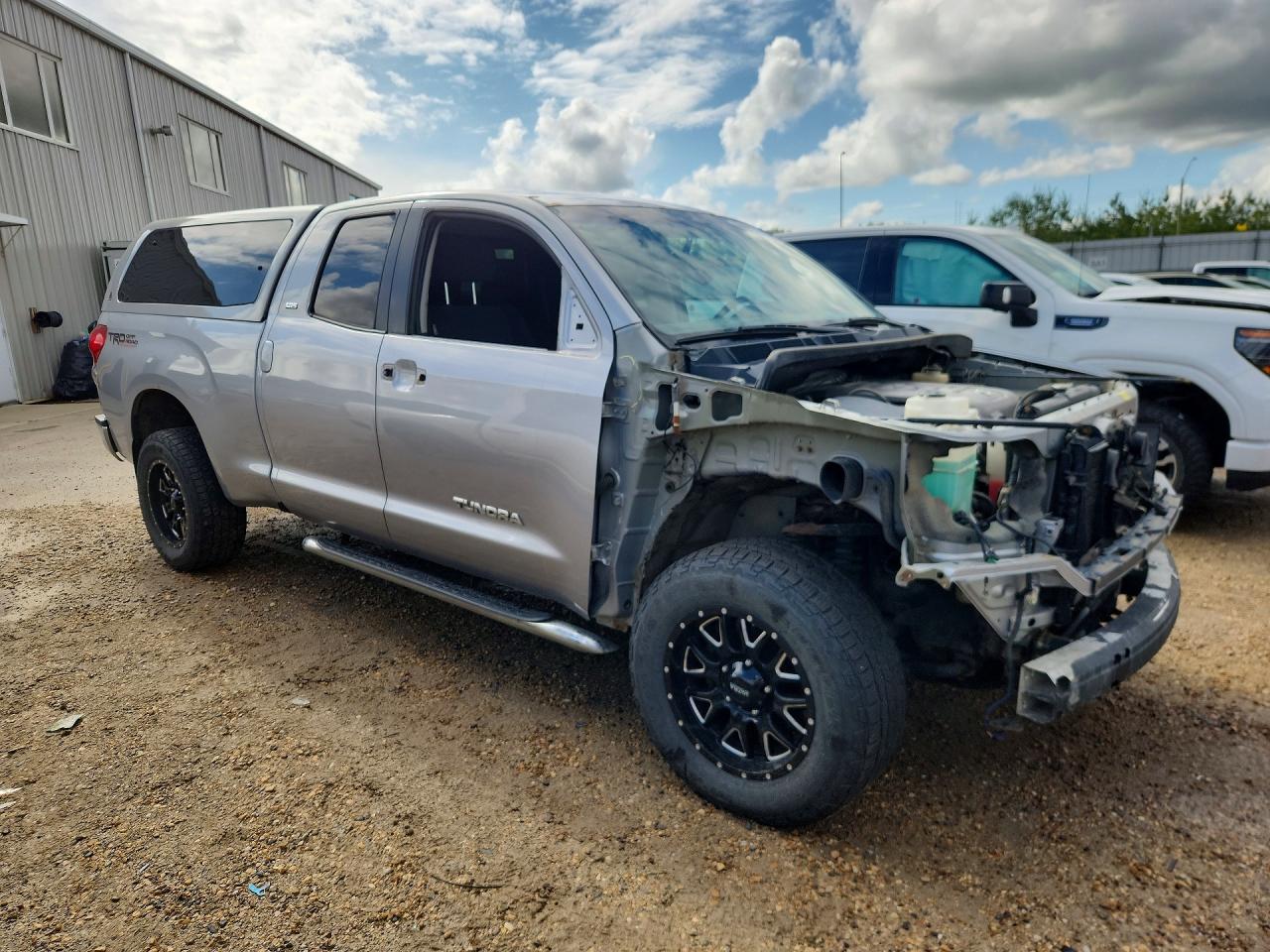 2007 Toyota Tundra Double Cab Sr5 Silver vin: 5TFBV54107X030286