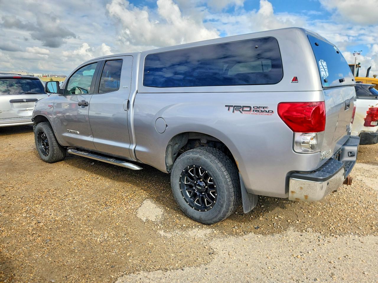 2007 Toyota Tundra Double Cab Sr5 Silver vin: 5TFBV54107X030286