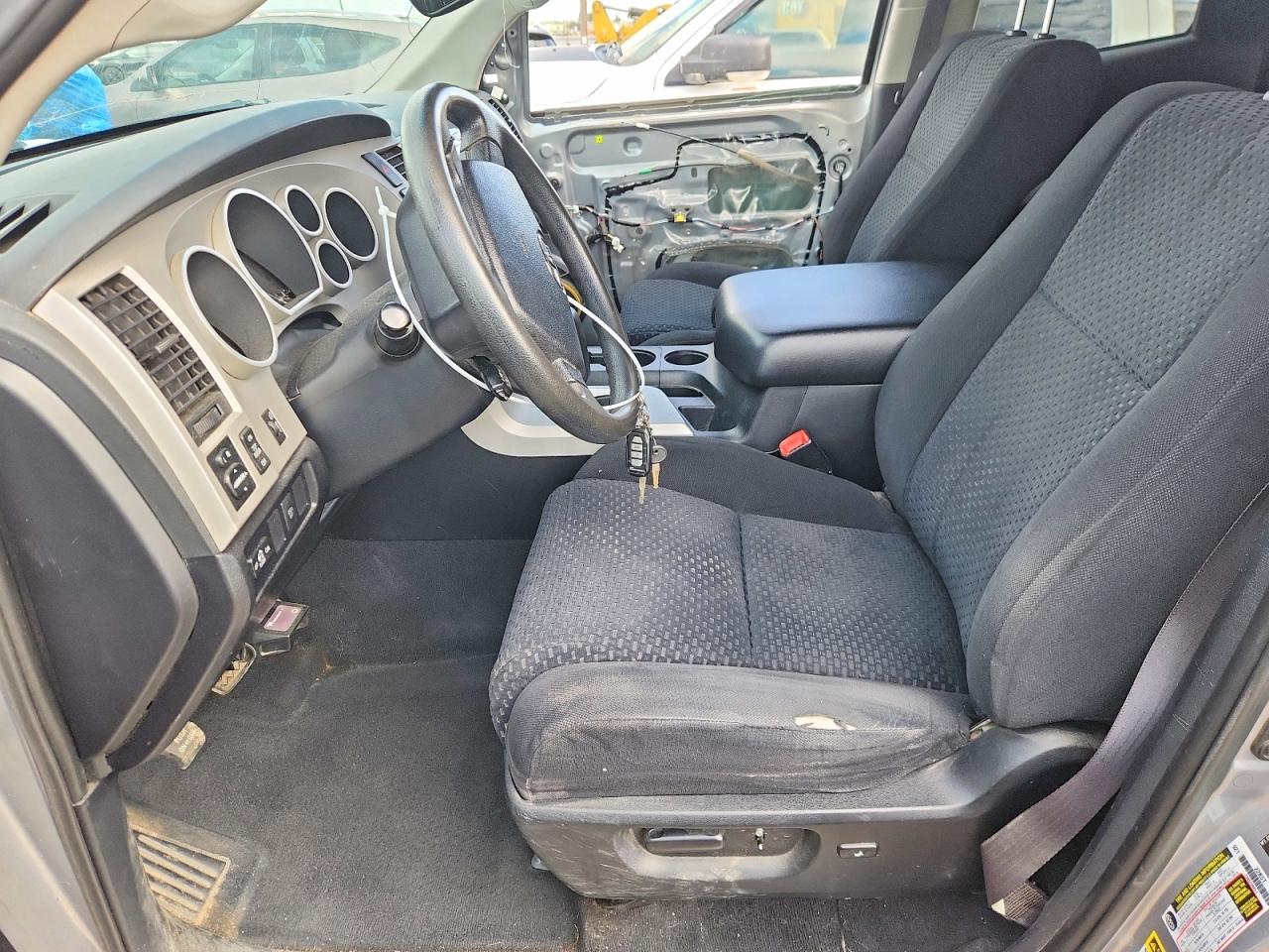 2007 Toyota Tundra Double Cab Sr5 Silver vin: 5TFBV54107X030286
