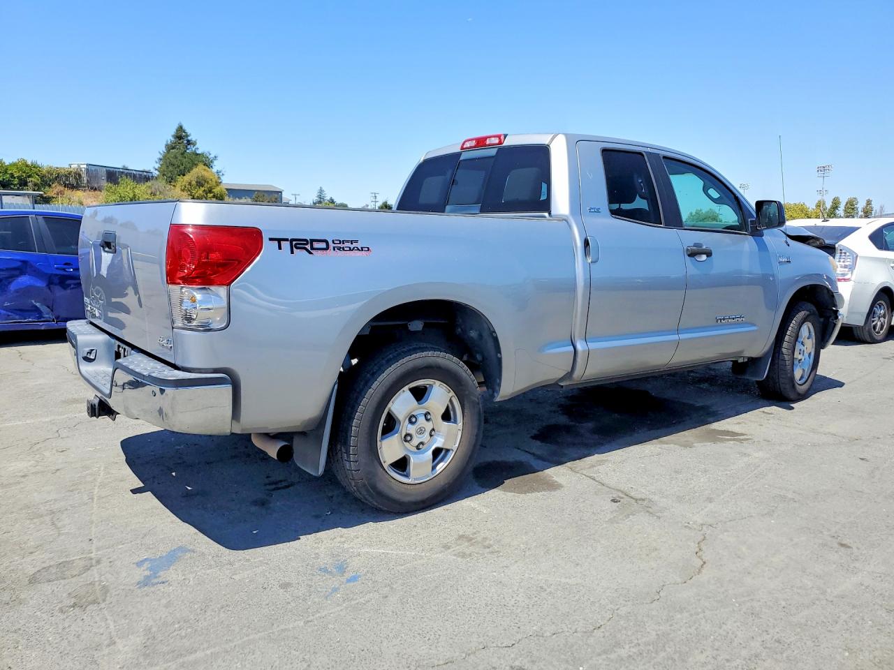 2008 Toyota Tundra Sr5 Silver vin: 5TFBV54108X048496