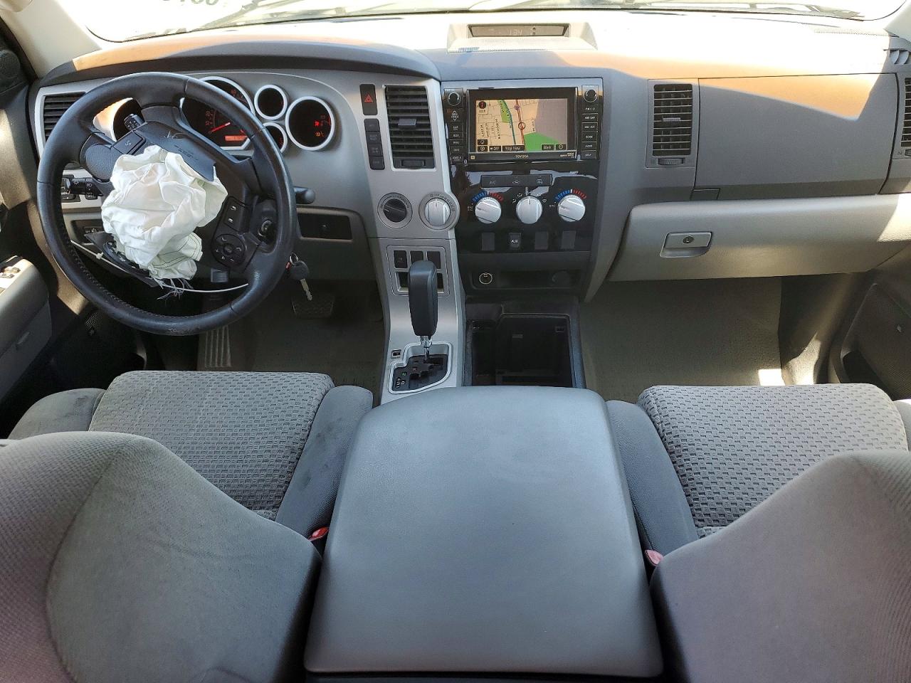 2008 Toyota Tundra Sr5 Silver vin: 5TFBV54108X048496