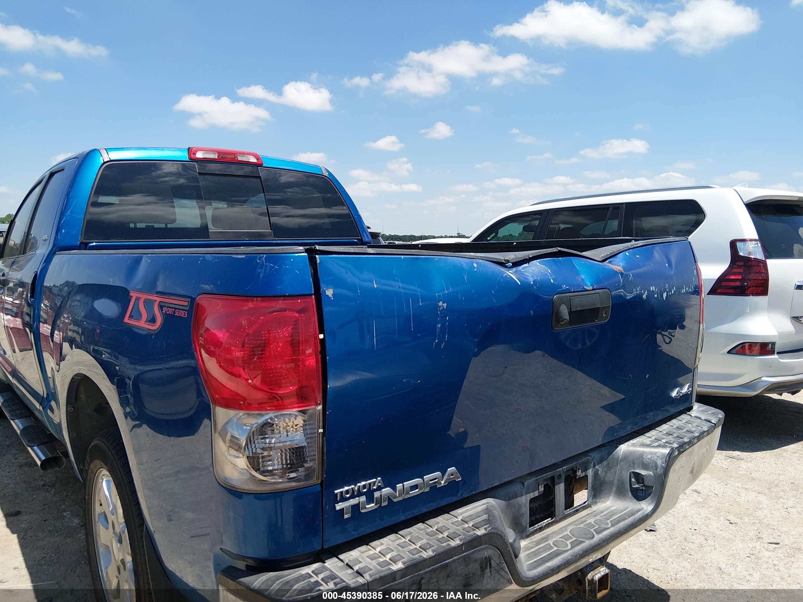2008 Toyota Tundra Sr5 5.7l V8 Blue vin: 5TFBV54108X080770