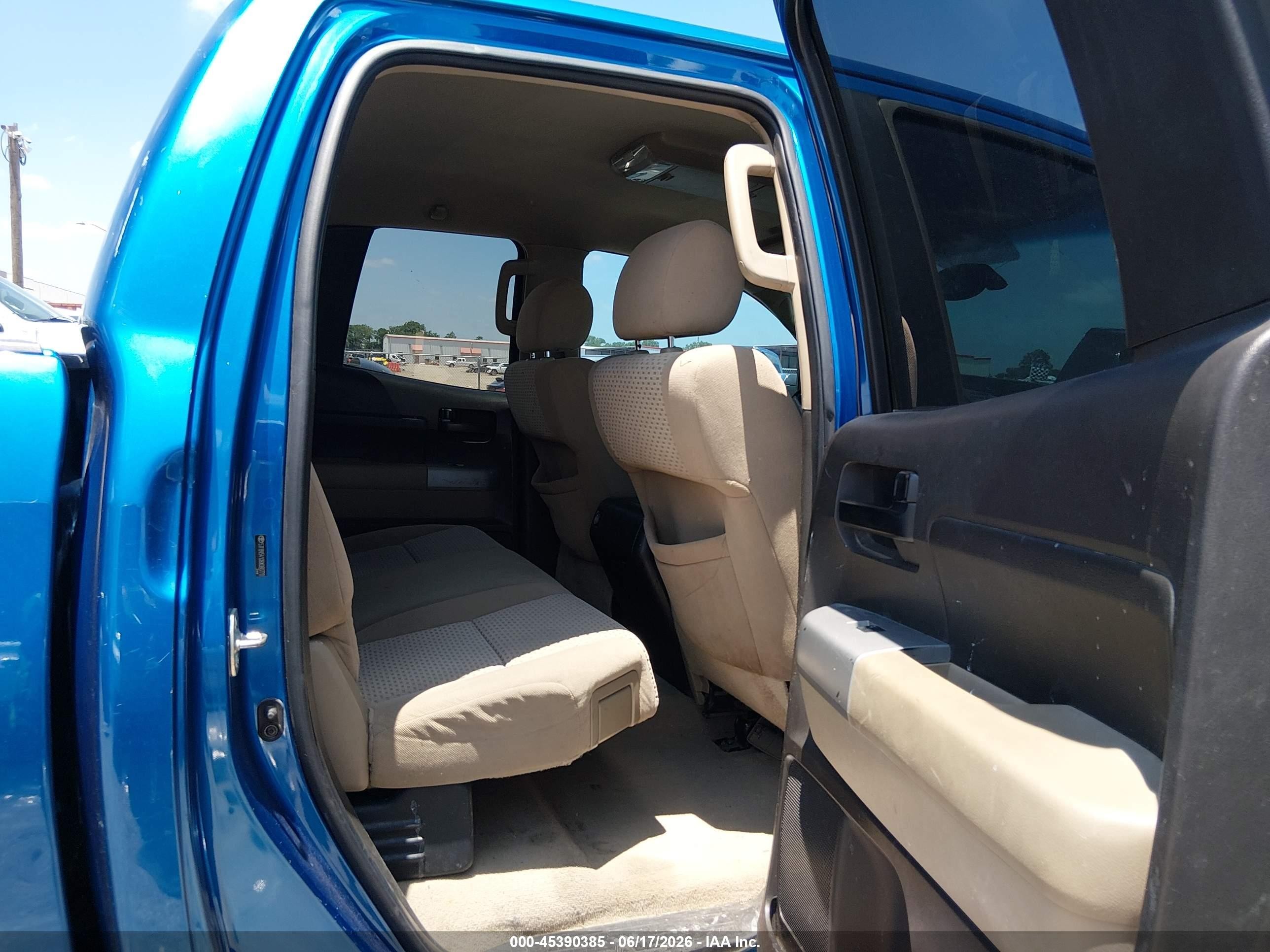 2008 Toyota Tundra Sr5 5.7l V8 Blue vin: 5TFBV54108X080770