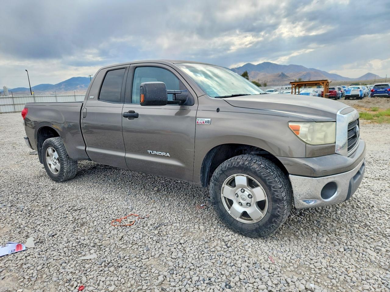 2007 Toyota Tundra Sr5 Бежевый vin: 5TFBV54117X004263