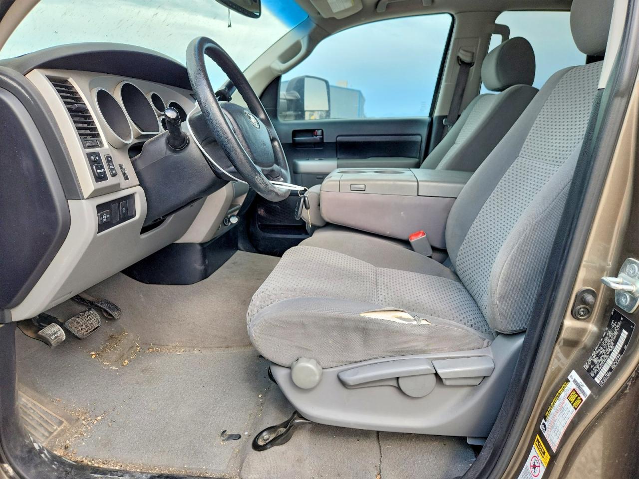 2007 Toyota Tundra Sr5 Бежевый vin: 5TFBV54117X004263