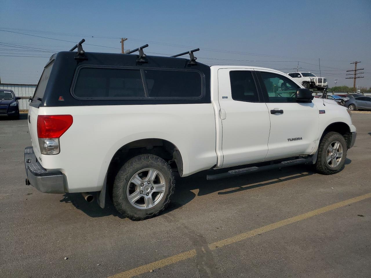 2008 Toyota Tundra Sr5 Белый vin: 5TFBV54118X045946