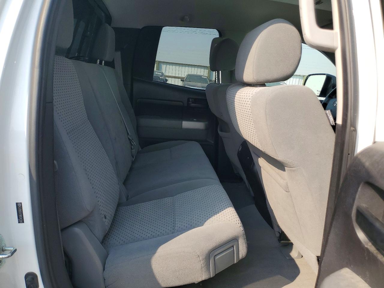 2008 Toyota Tundra Sr5 Белый vin: 5TFBV54118X045946