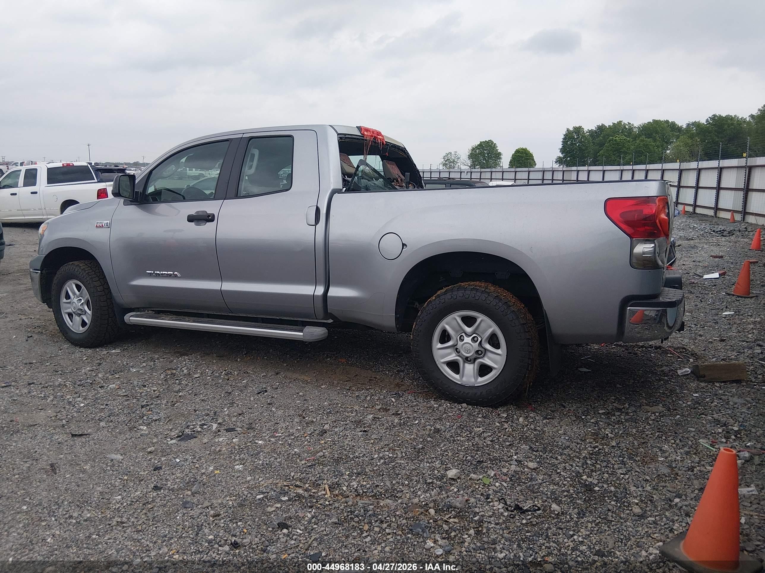 2008 Toyota Tundra Base 5.7l V8 Gray vin: 5TFBV54118X066487