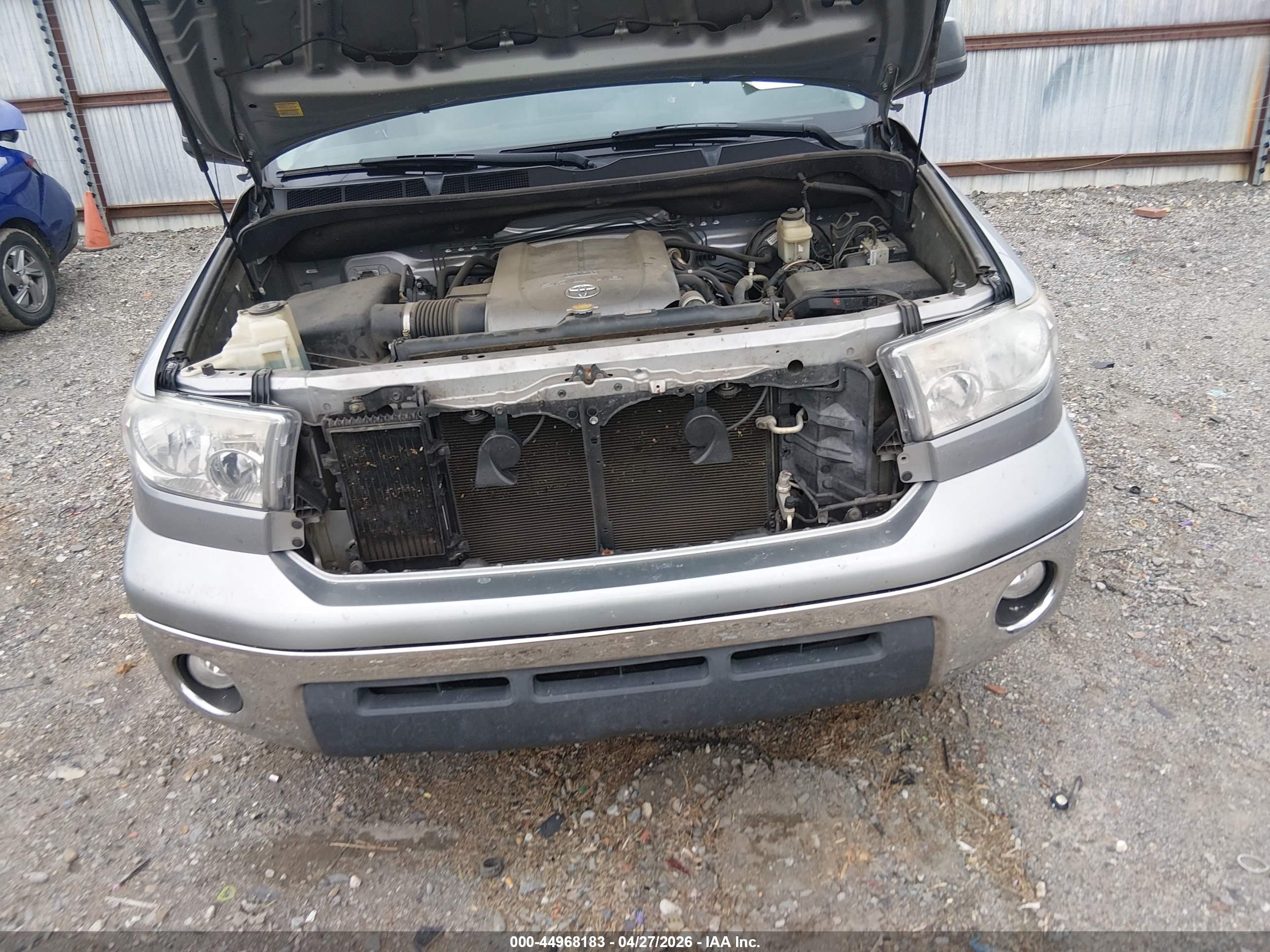 2008 Toyota Tundra Base 5.7l V8 Gray vin: 5TFBV54118X066487
