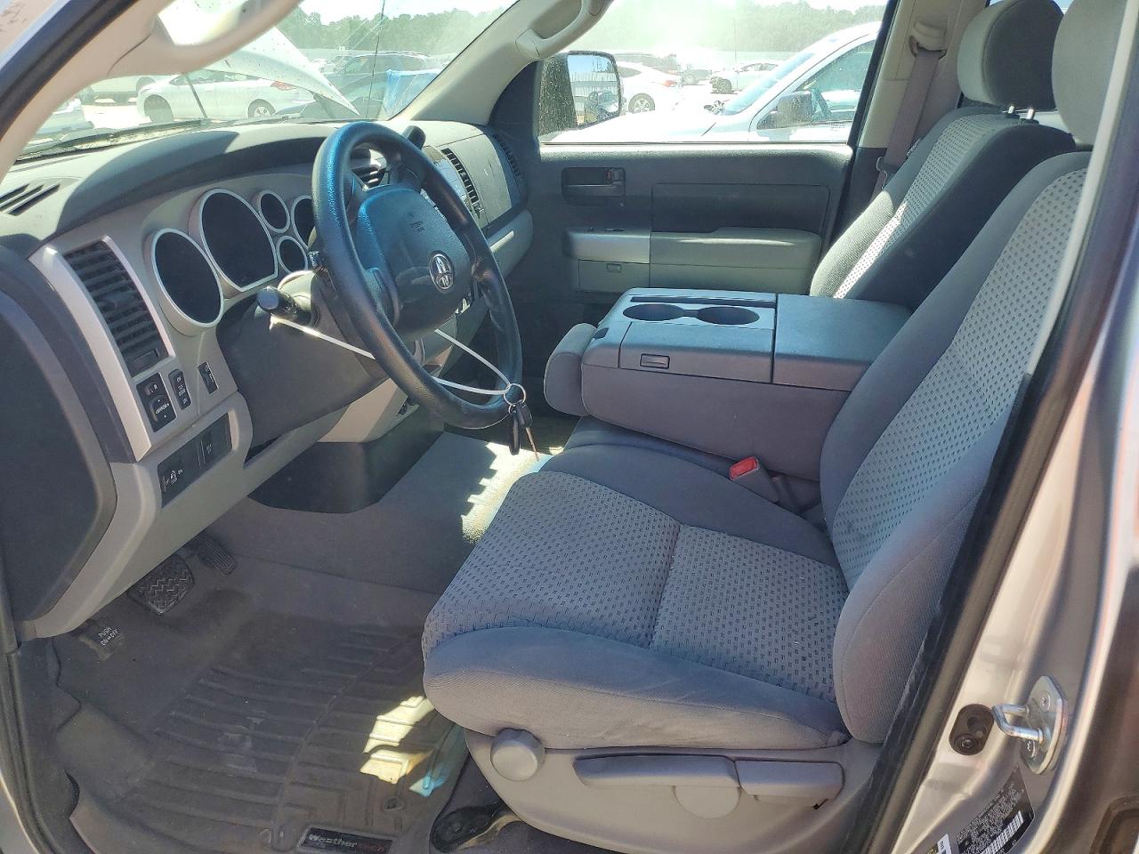 2008 Toyota Tundra Grade Silver vin: 5TFBV54118X073133