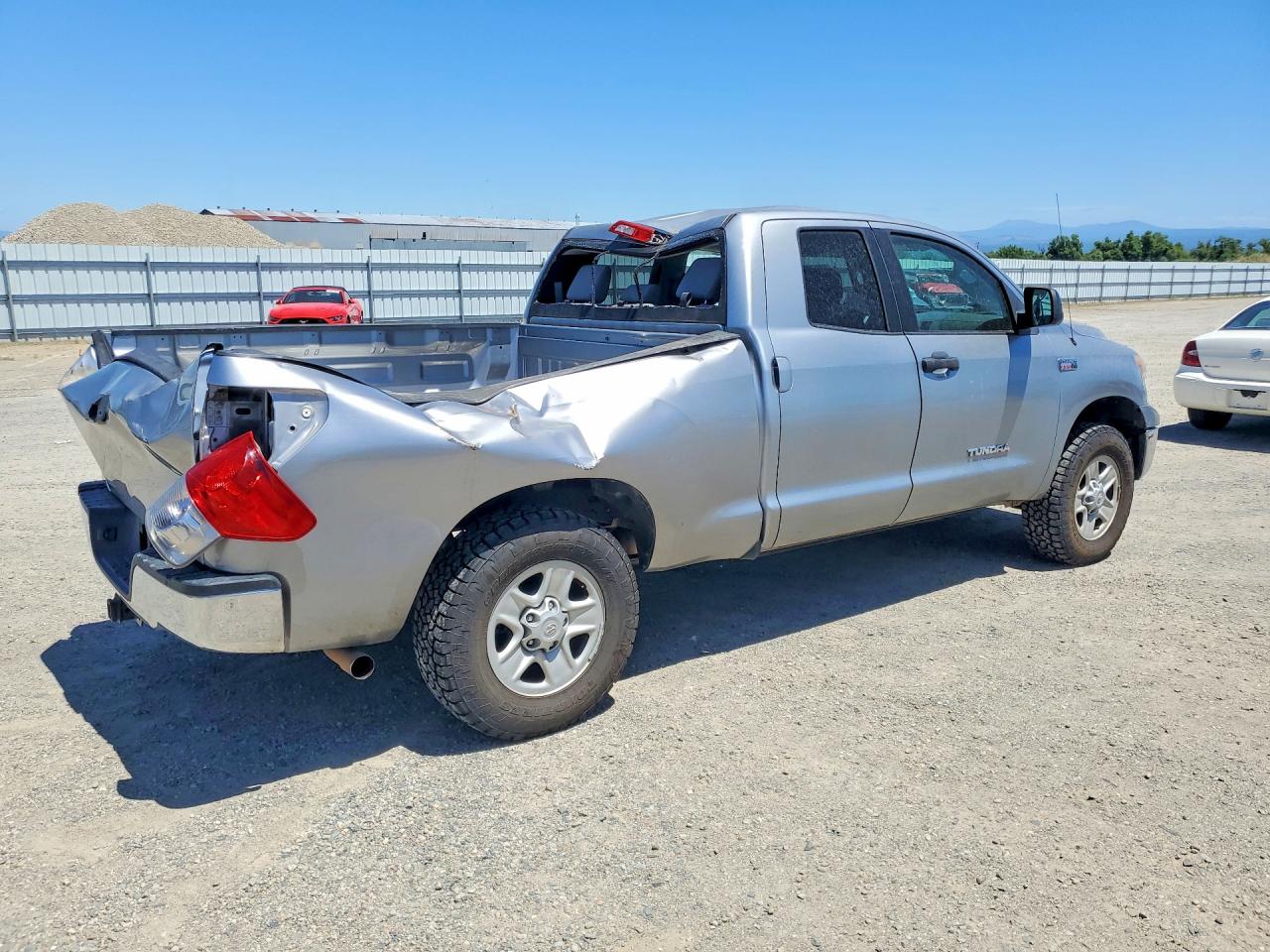 2008 Toyota Tundra Grade Silver vin: 5TFBV54118X073133