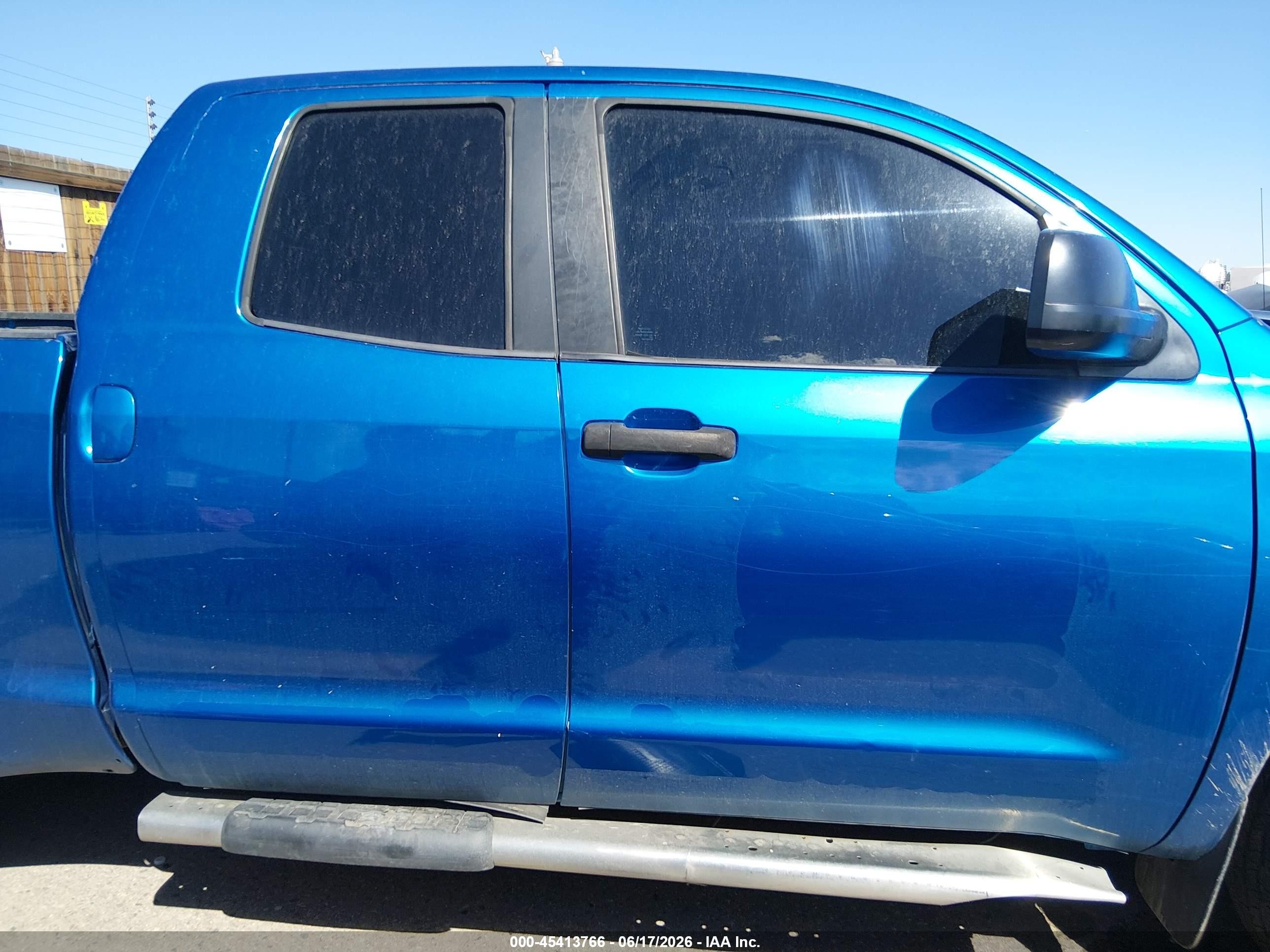 2007 Toyota Tundra Sr5 5.7l V8 Blue vin: 5TFBV54127X015871