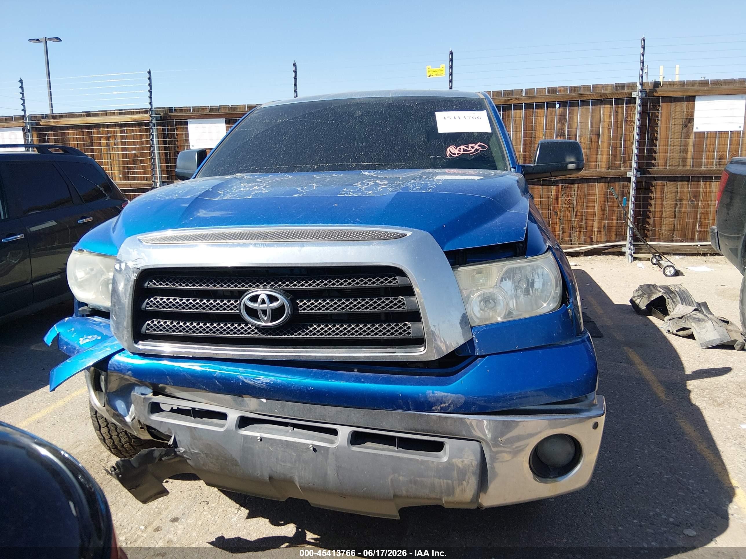 2007 Toyota Tundra Sr5 5.7l V8 Blue vin: 5TFBV54127X015871