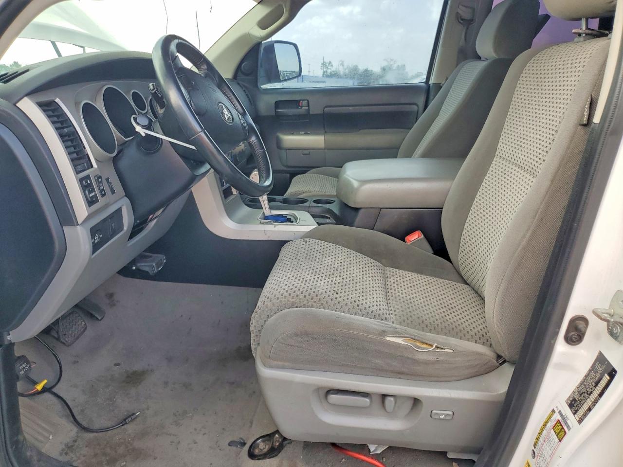 2008 Toyota Tundra Sr5 White vin: 5TFBV54128X049522