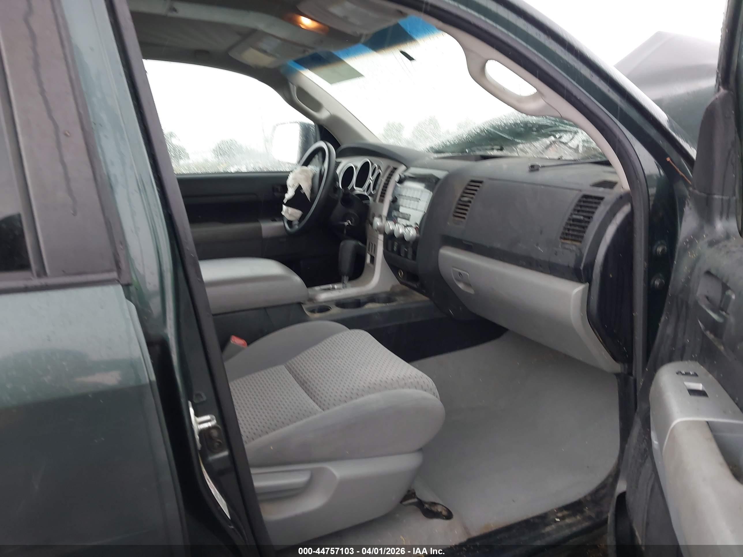 2008 Toyota Tundra Base 5.7l V8 Green vin: 5TFBV54128X055613