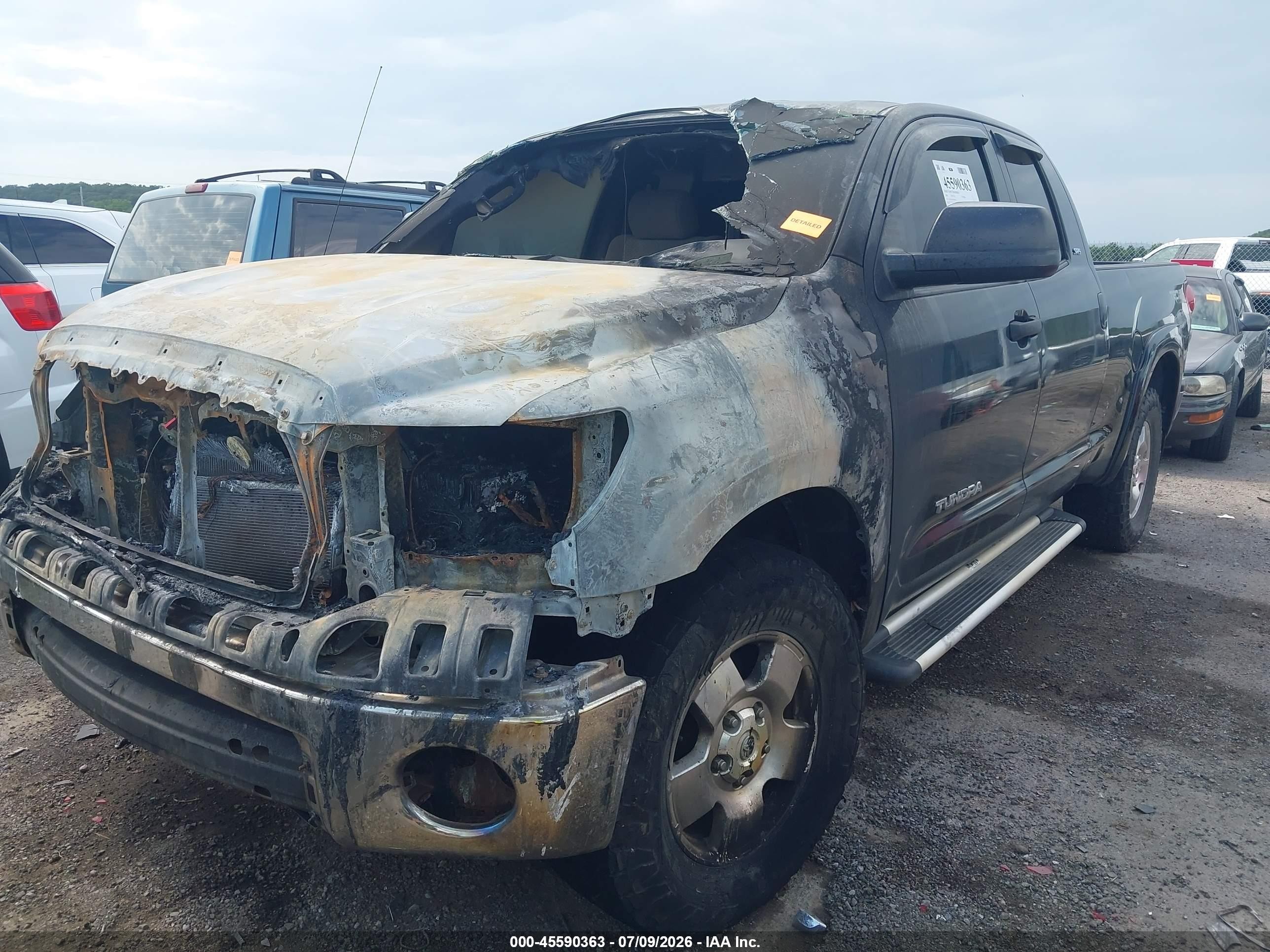 2008 Toyota Tundra Sr5 5.7l V8 Black vin: 5TFBV54128X069429