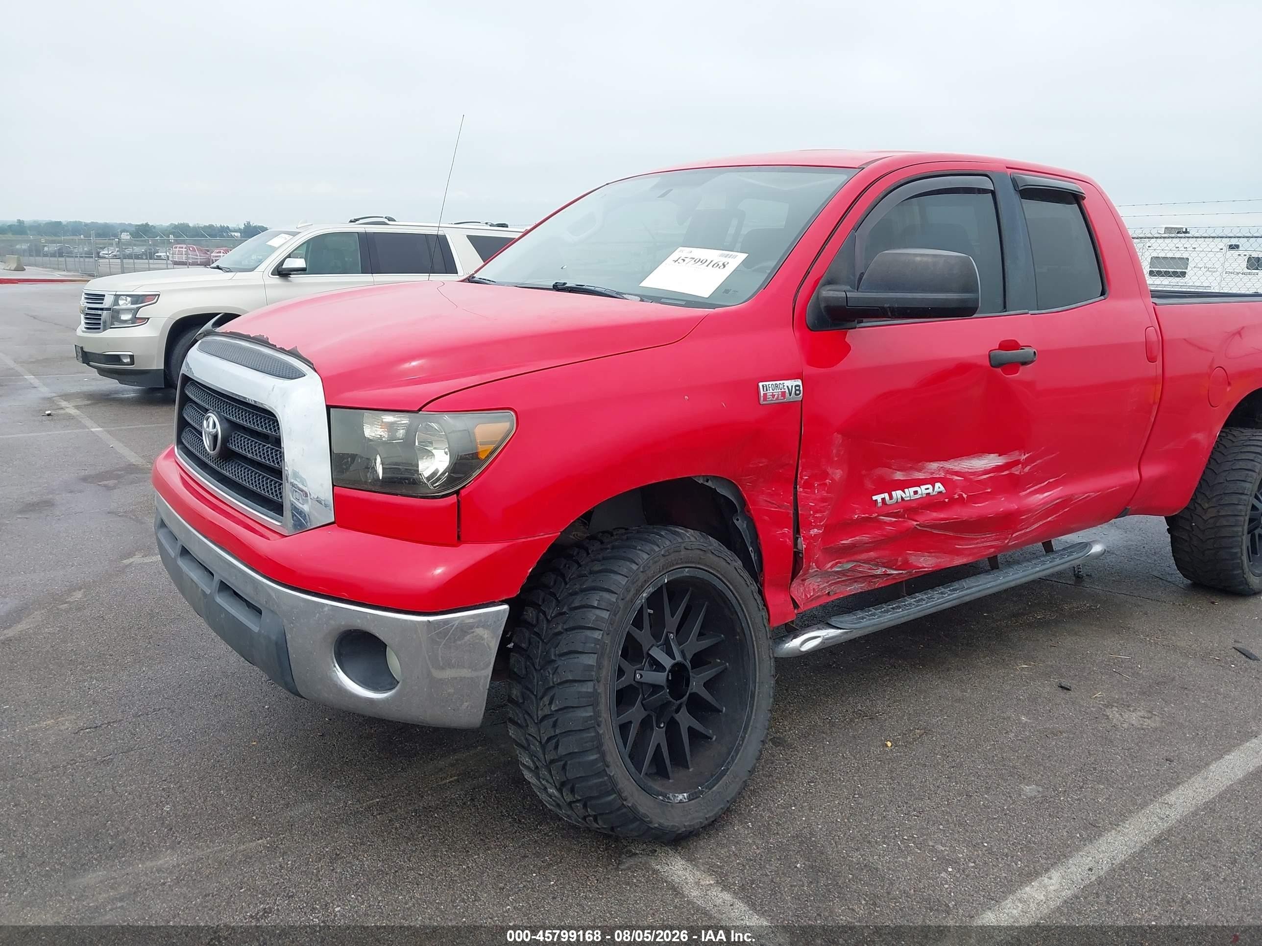 2008 Toyota Tundra Base 5.7l V8 Red vin: 5TFBV54128X071584