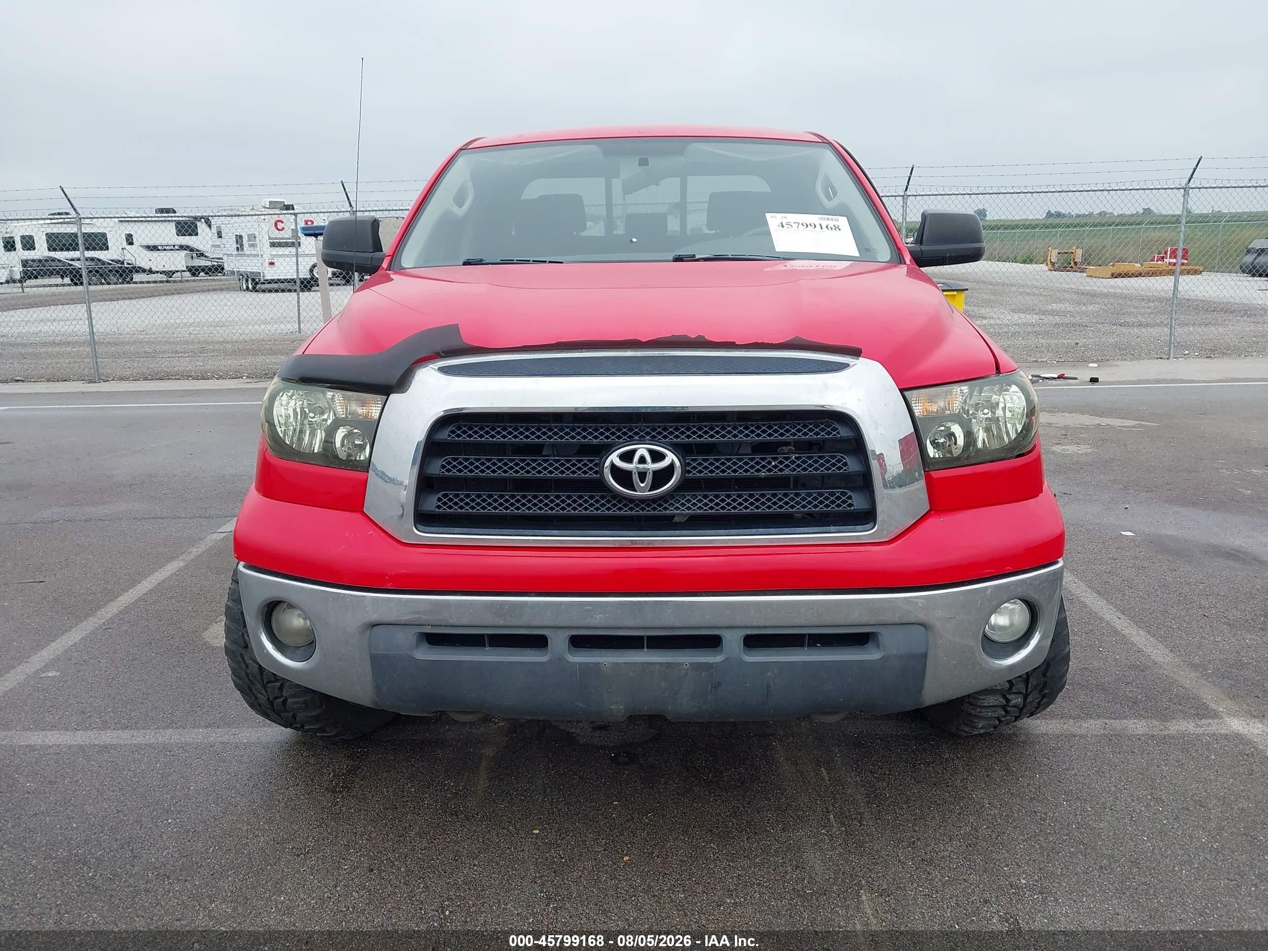2008 Toyota Tundra Base 5.7l V8 Red vin: 5TFBV54128X071584