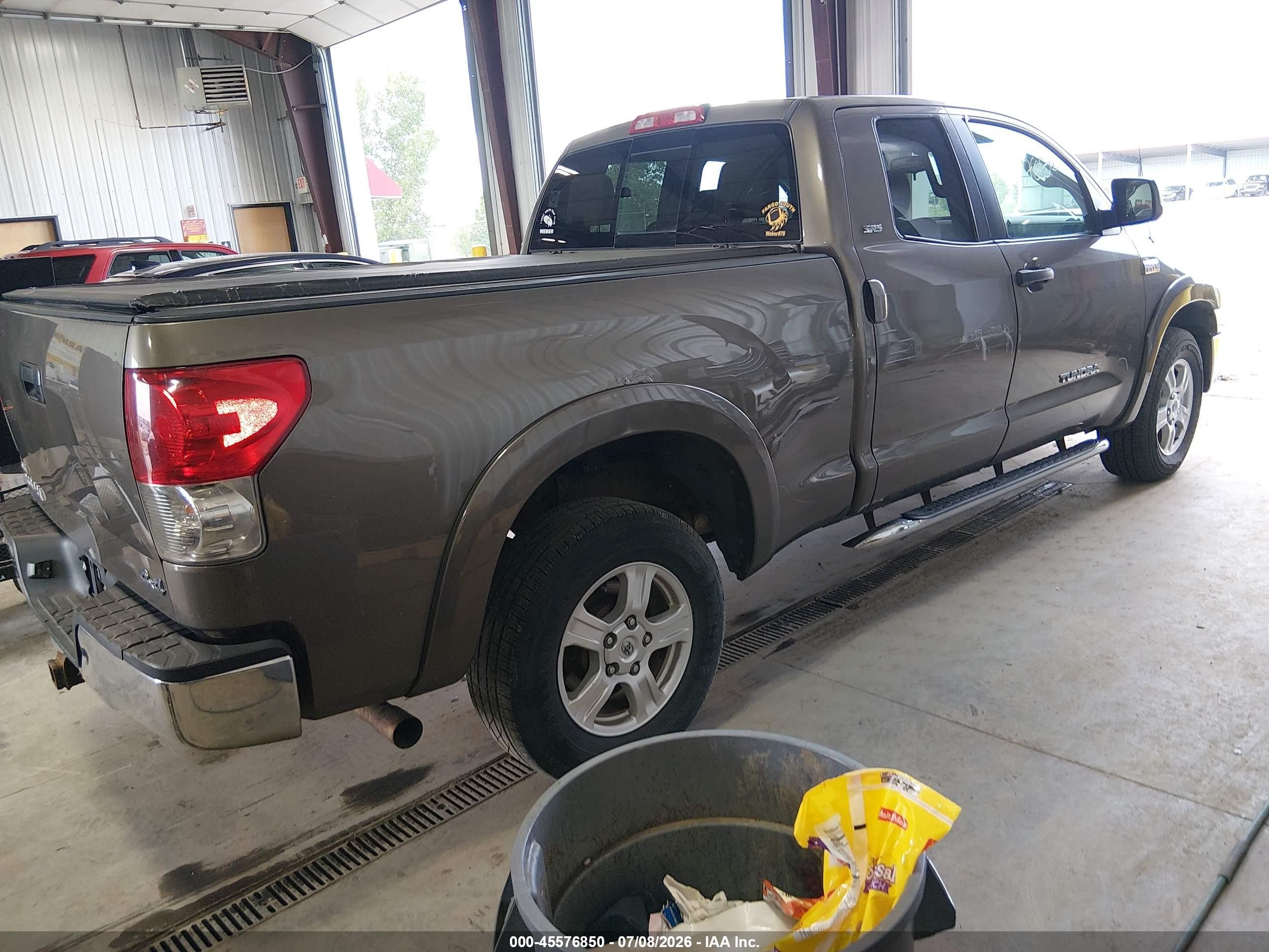 2007 Toyota Tundra Sr5 5.7l V8 Gray vin: 5TFBV54137X007133
