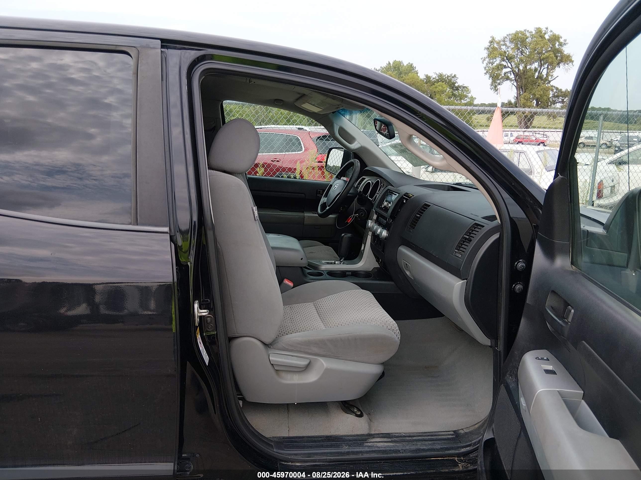 2007 Toyota Tundra Sr5 5.7l V8 Black vin: 5TFBV54137X019847
