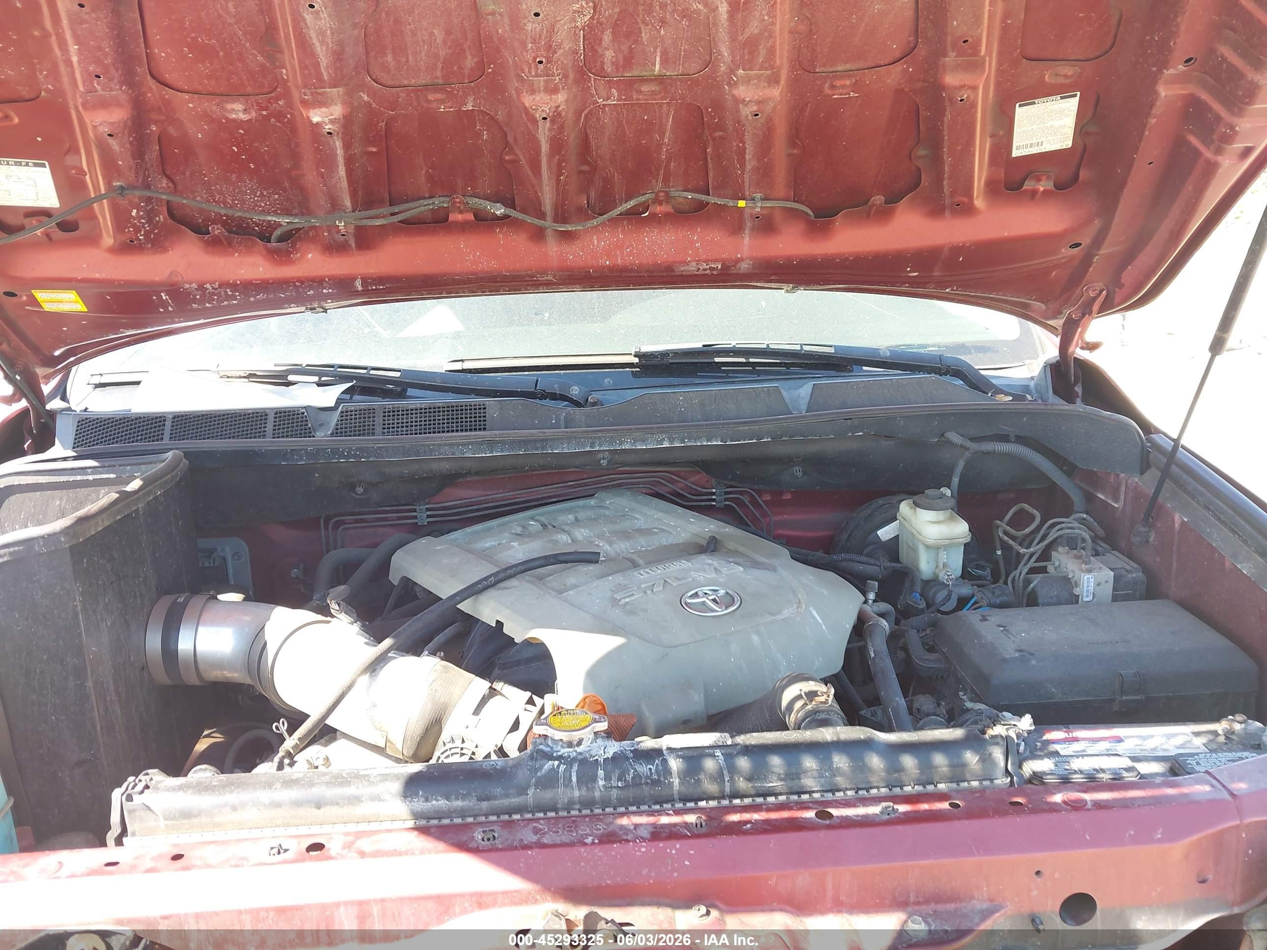 2007 Toyota Tundra Sr5 5.7l V8 Red vin: 5TFBV54137X023994