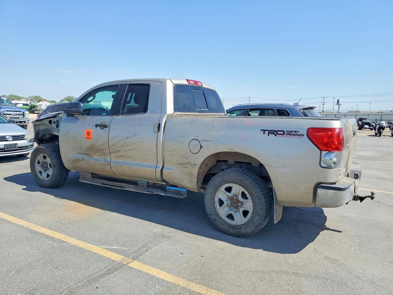 2007 Toyota Tundra Double Cab Sr5 Gold vin: 5TFBV54137X028127