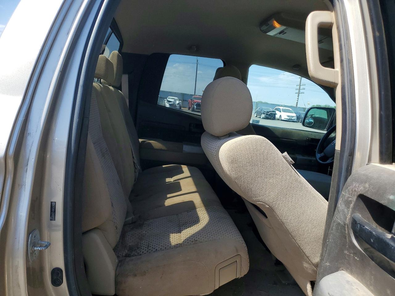 2007 Toyota Tundra Double Cab Sr5 Gold vin: 5TFBV54137X028127