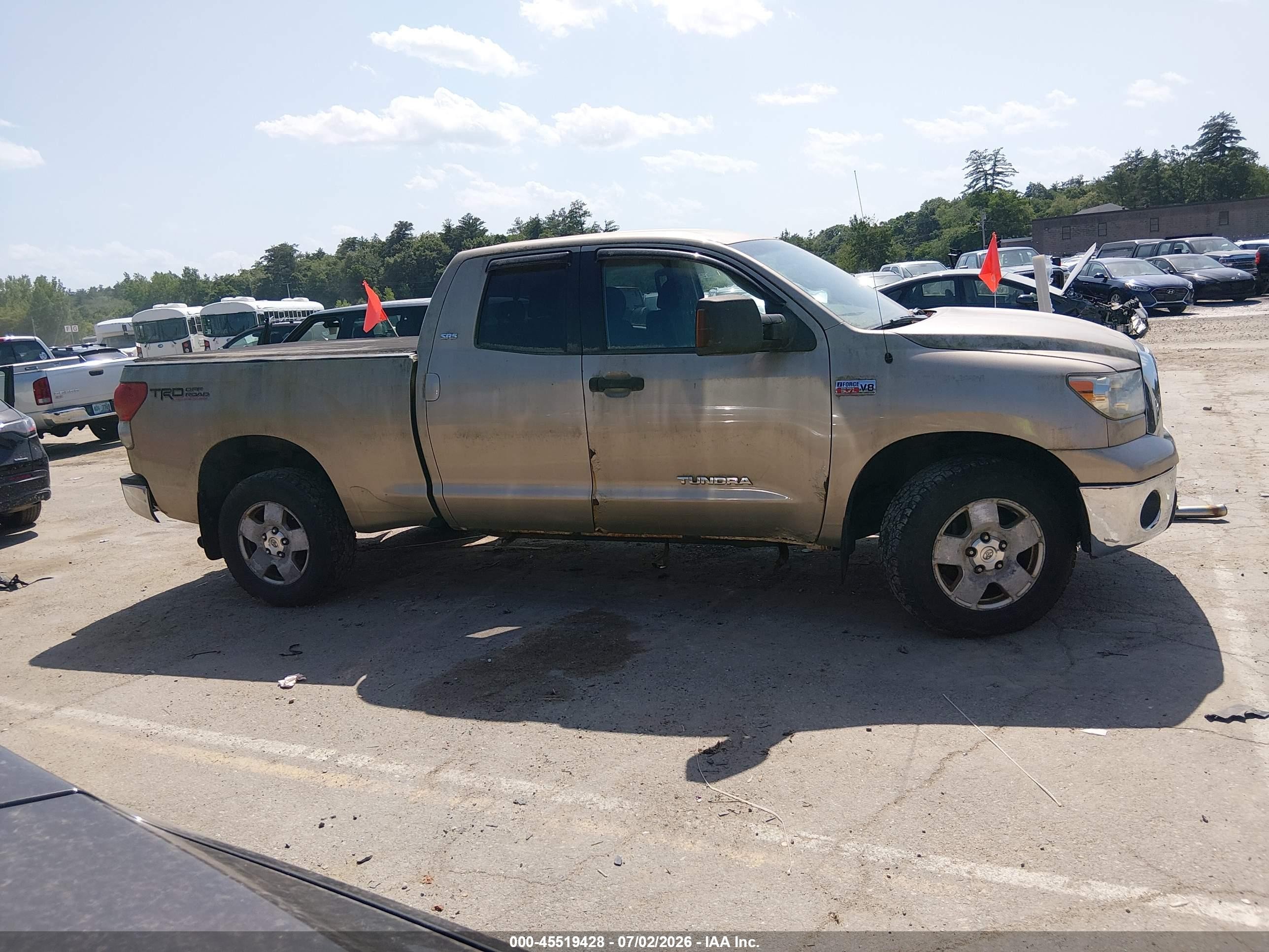 2008 Toyota Tundra Sr5 5.7l V8 Tan vin: 5TFBV54138X066944