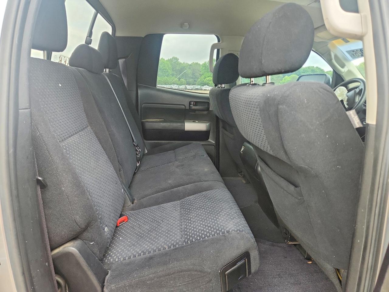 2007 Toyota Tundra Double Cab Sr5 Silver vin: 5TFBV54147X020750