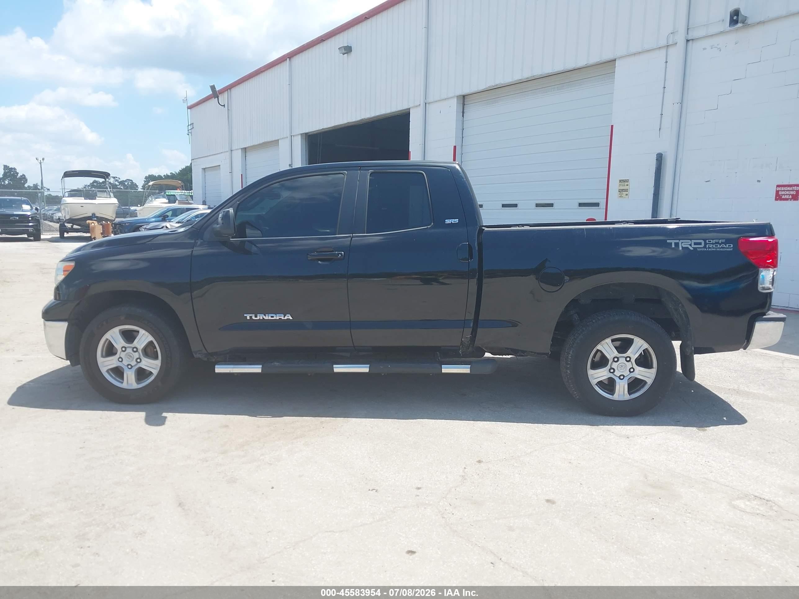 2007 Toyota Tundra Sr5 5.7l V8 Black vin: 5TFBV54147X021350