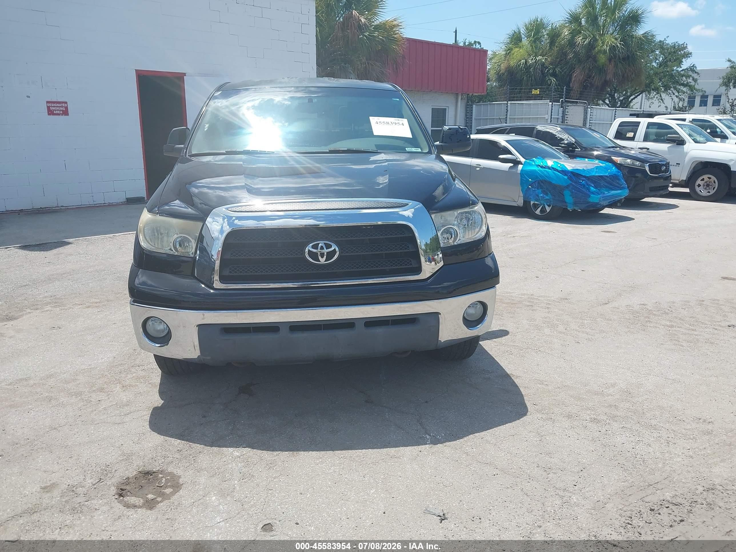 2007 Toyota Tundra Sr5 5.7l V8 Black vin: 5TFBV54147X021350