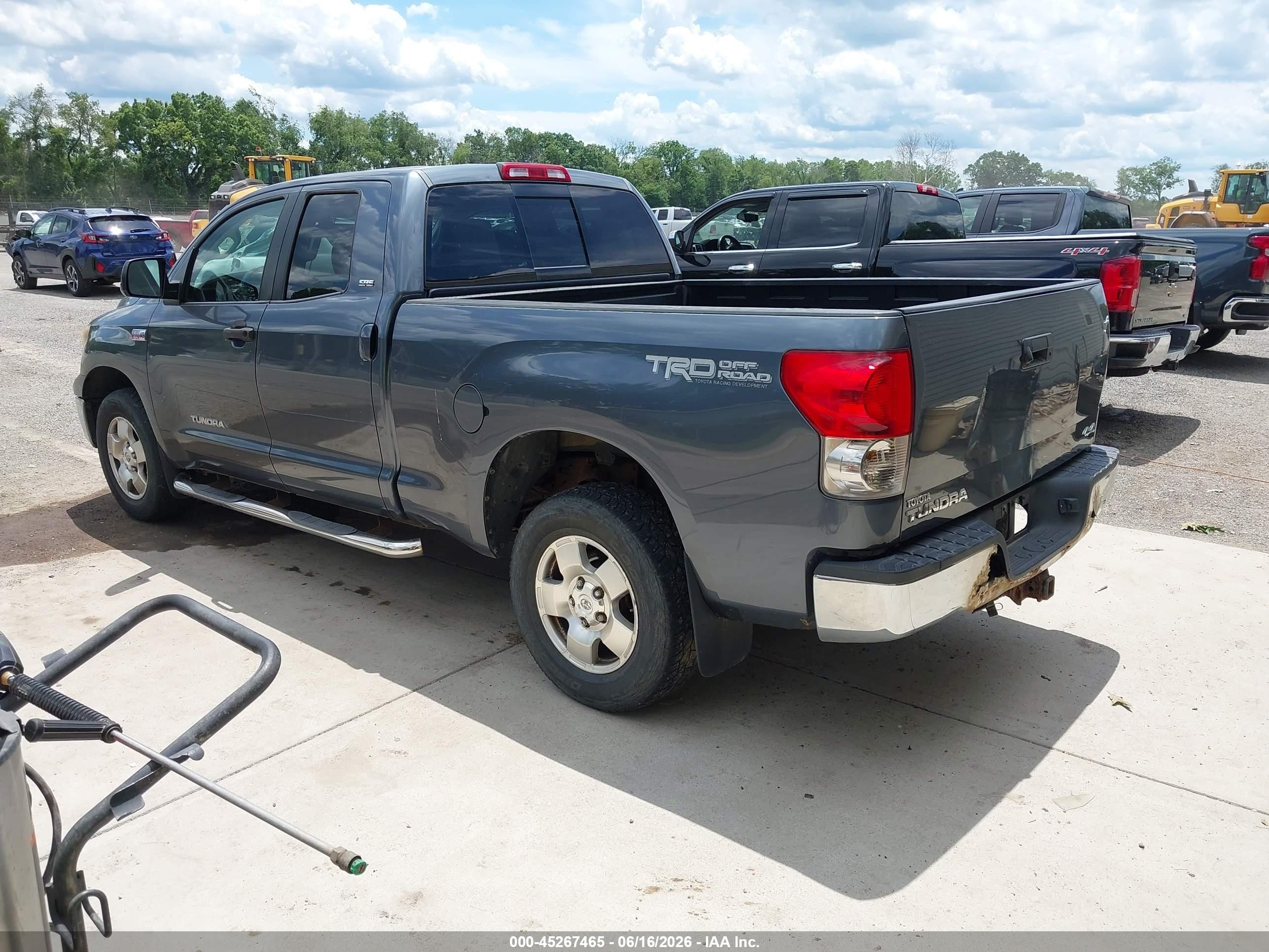 2007 Toyota Tundra Sr5 5.7l V8 Gray vin: 5TFBV54157X021714