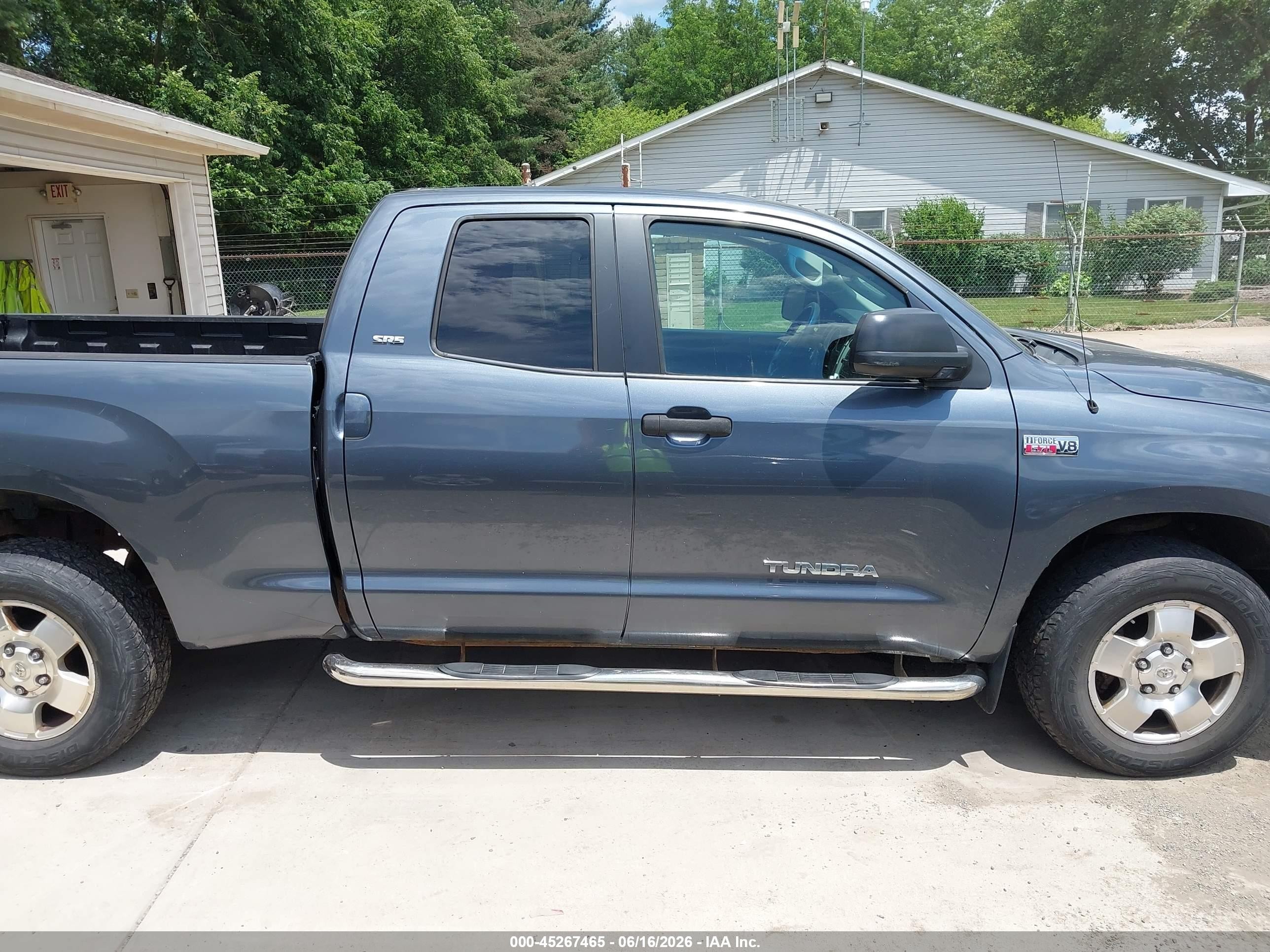 2007 Toyota Tundra Sr5 5.7l V8 Gray vin: 5TFBV54157X021714